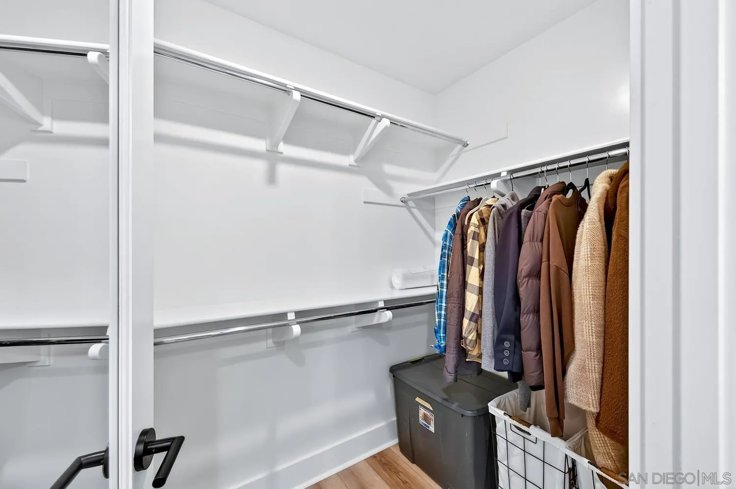 1101 Catania Ct Unit 201