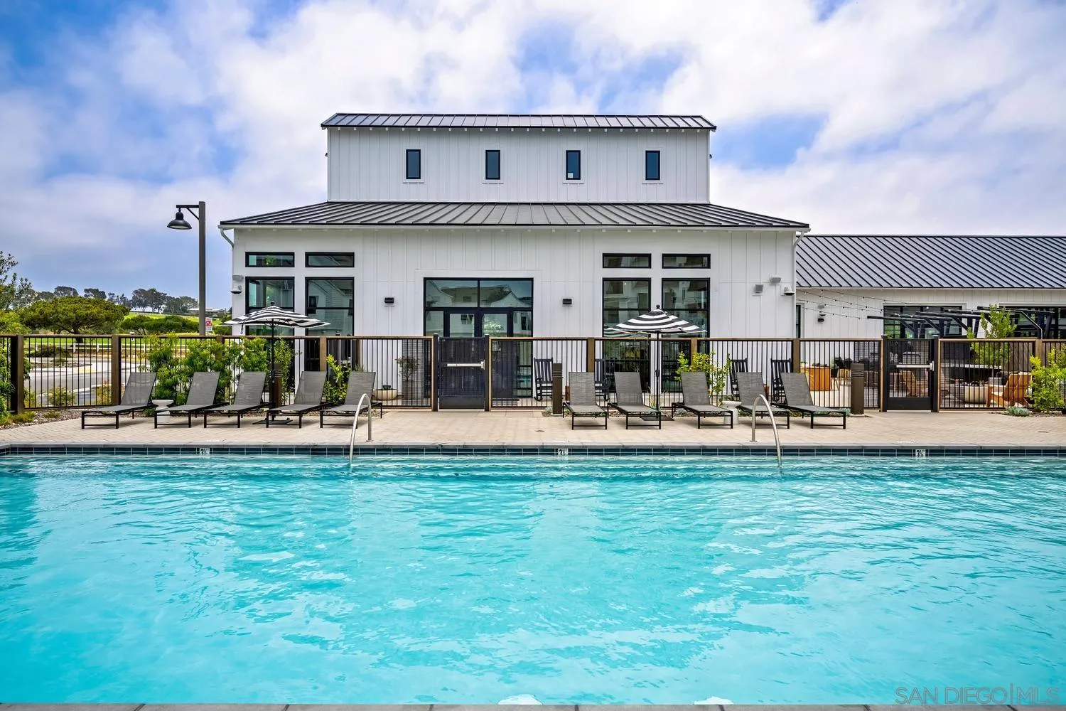 1101 Catania Ct Unit 201