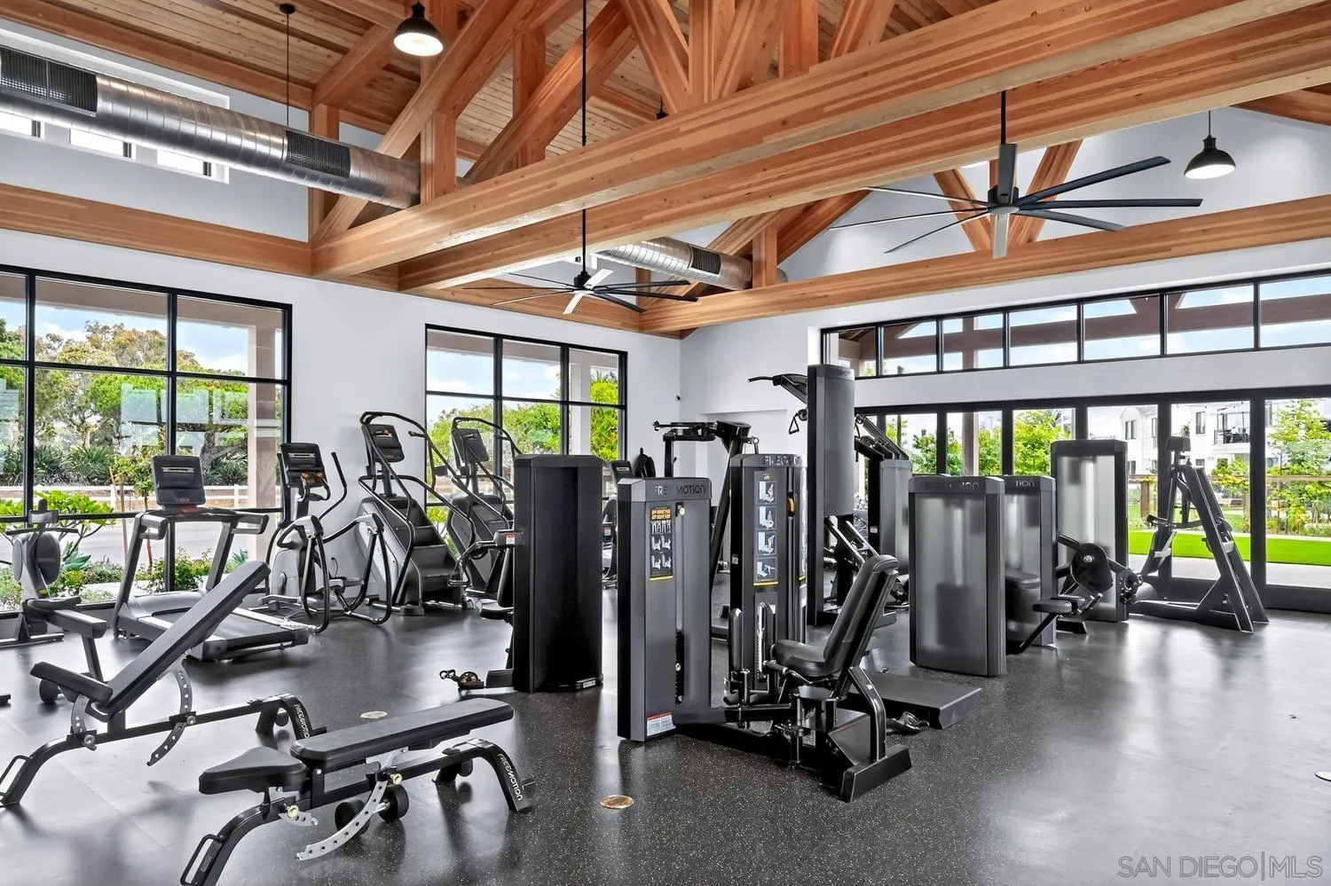 1101 Catania Ct Unit 201