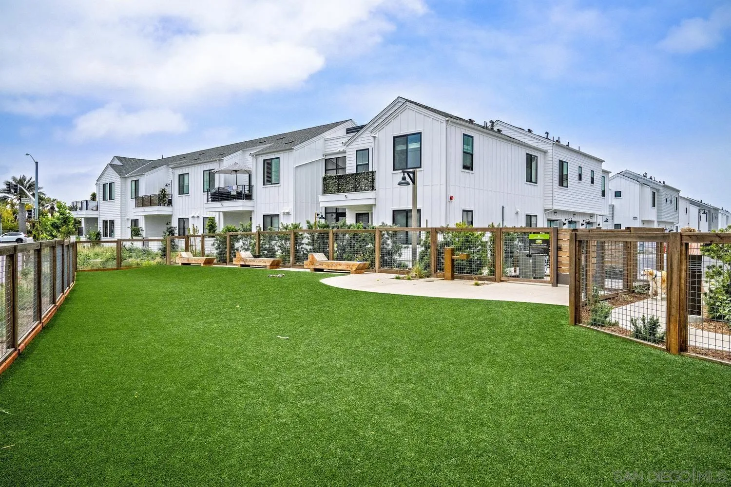 1101 Catania Ct Unit 201