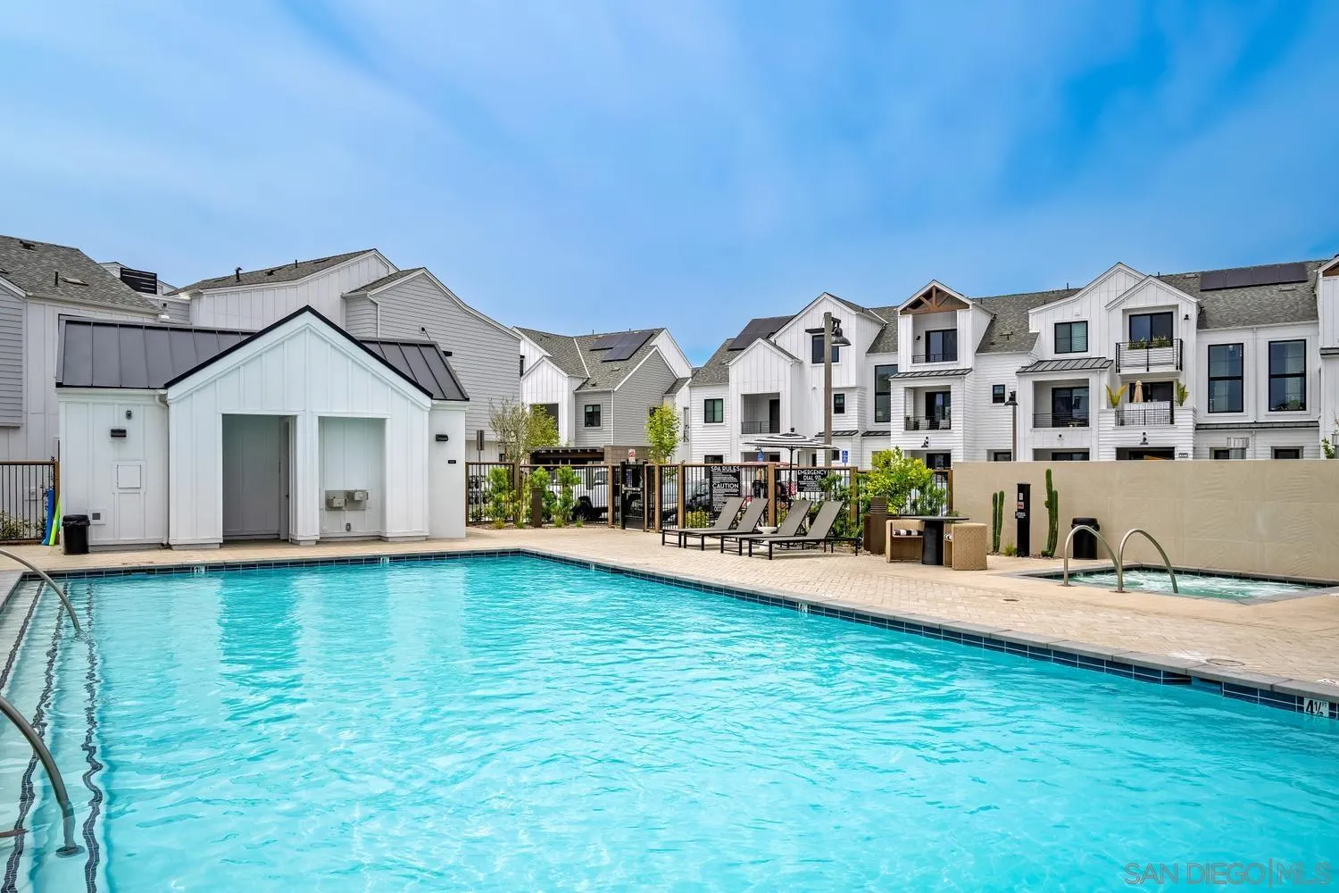 1101 Catania Ct Unit 201