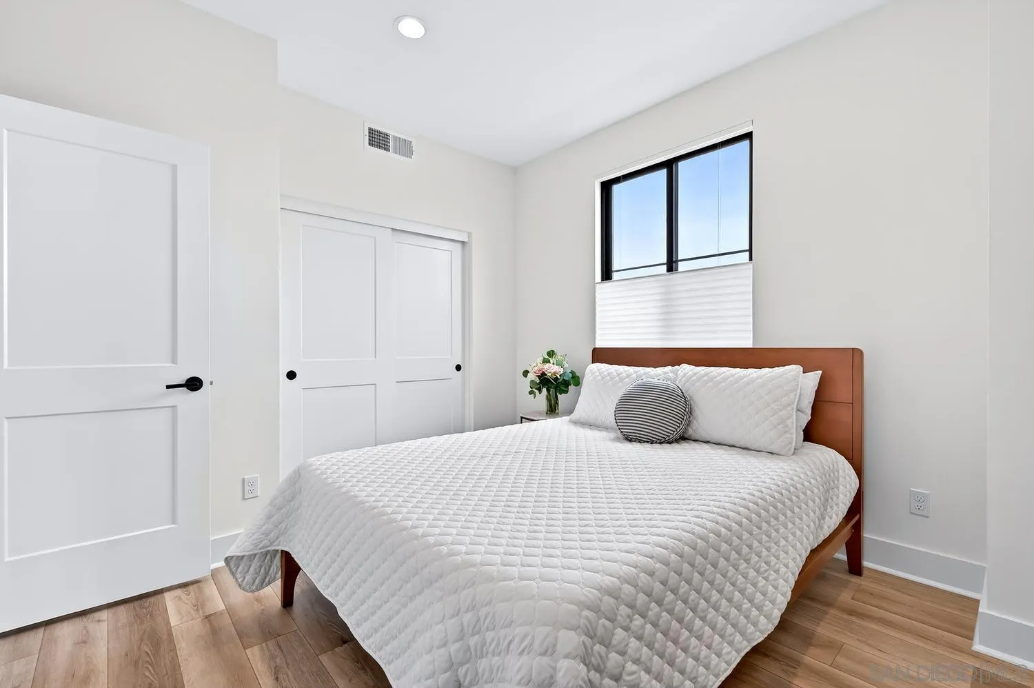 1101 Catania Ct Unit 201