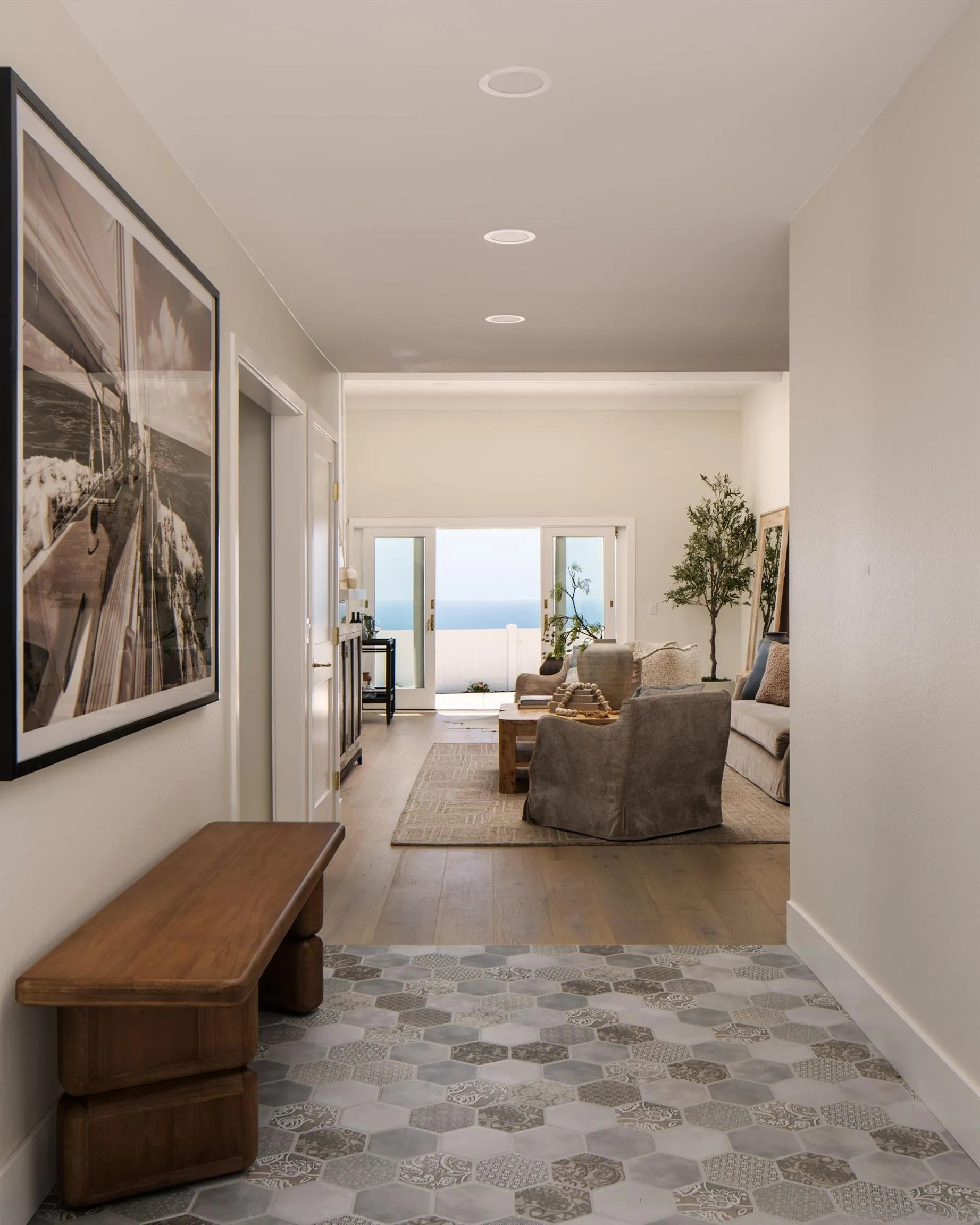 2206 Place Monaco