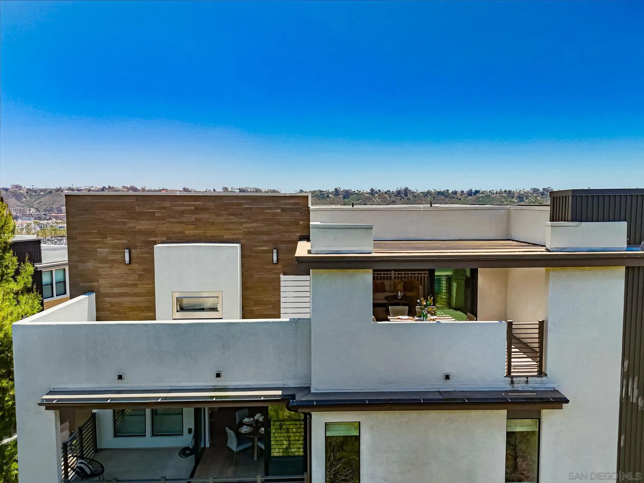 8442 Distinctive Dr.