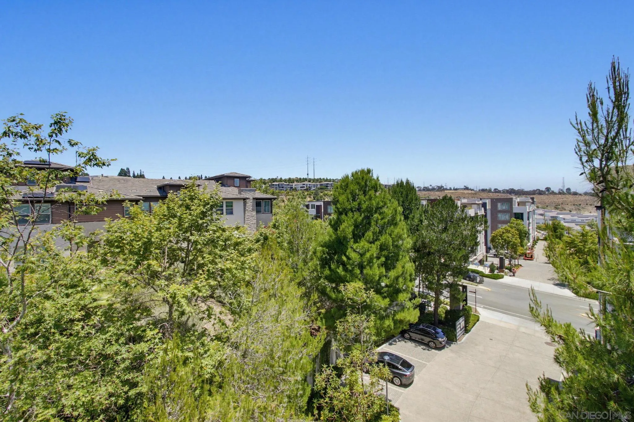 8442 Distinctive Dr.