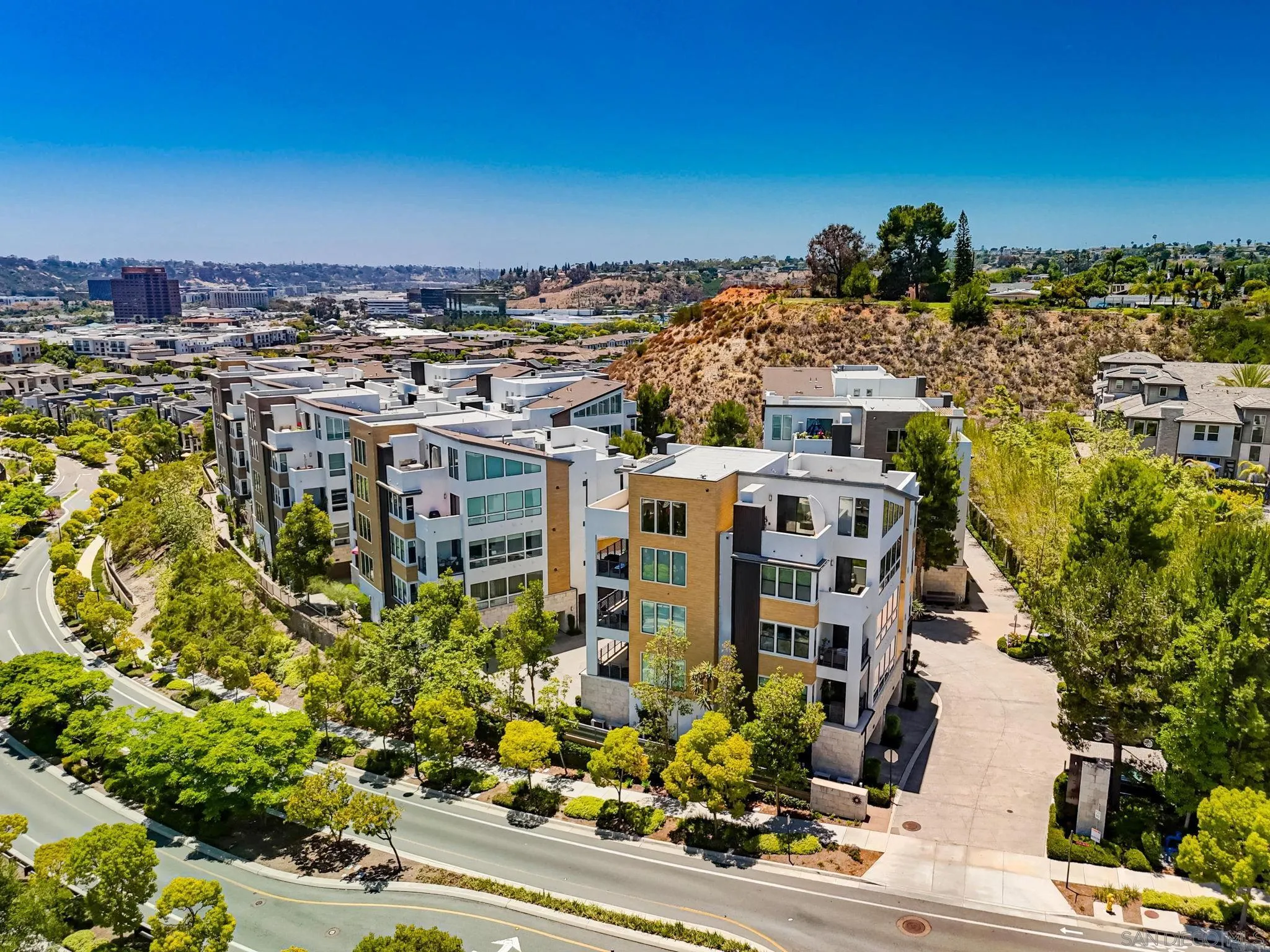 8442 Distinctive Dr.