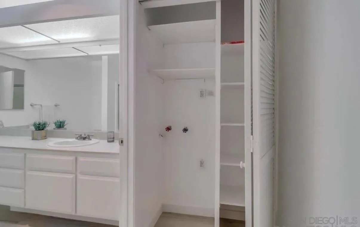 10350 Caminito Cuervo Unit 114