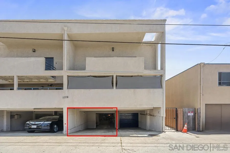 1024 Wilbur Unit 3