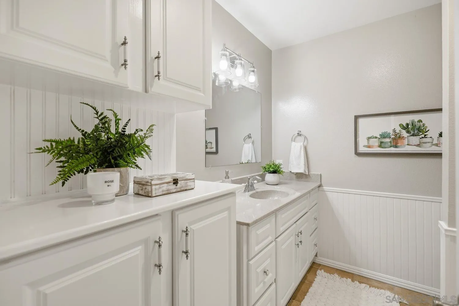 10325 Avenida Magnifica