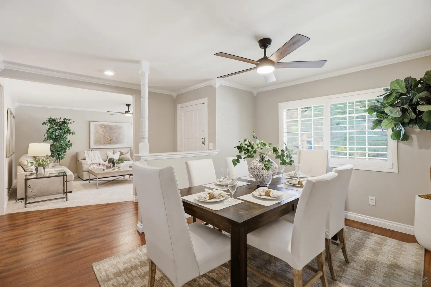 10325 Avenida Magnifica