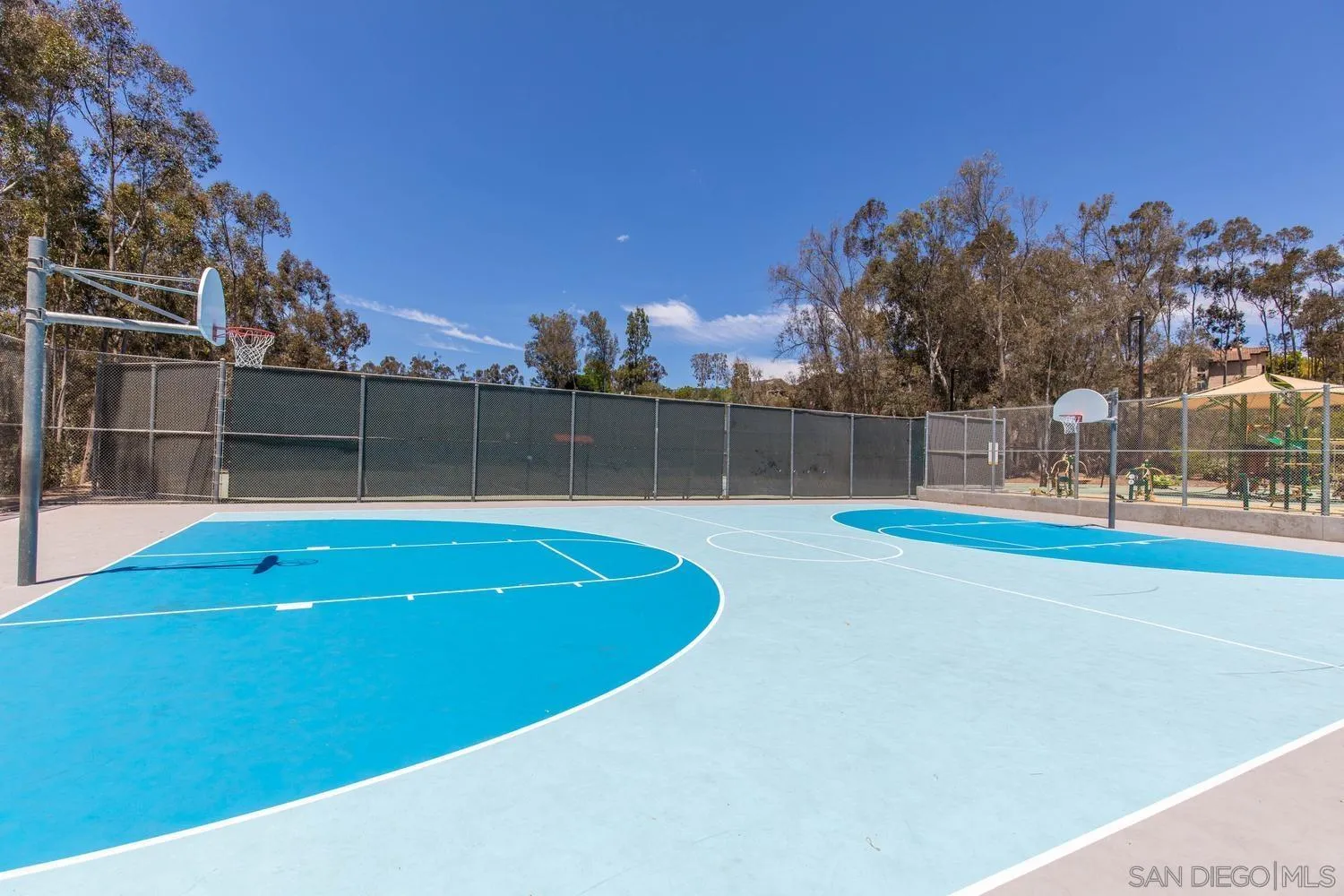 10325 Avenida Magnifica