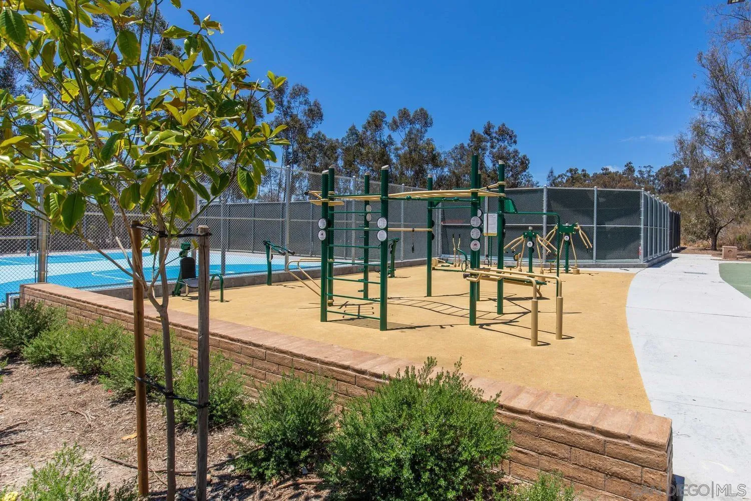 10325 Avenida Magnifica