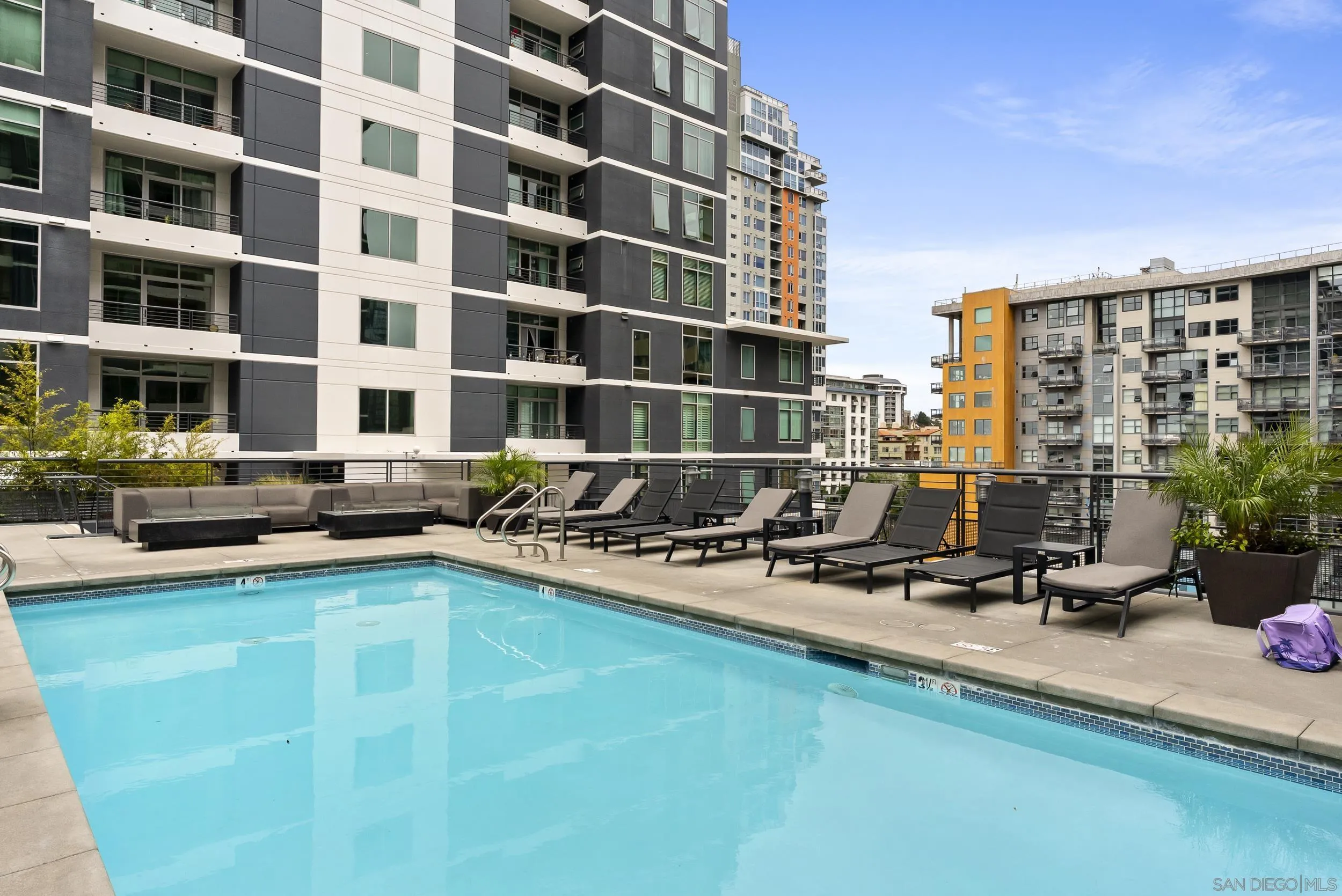 425 W Beech St. Unit 336