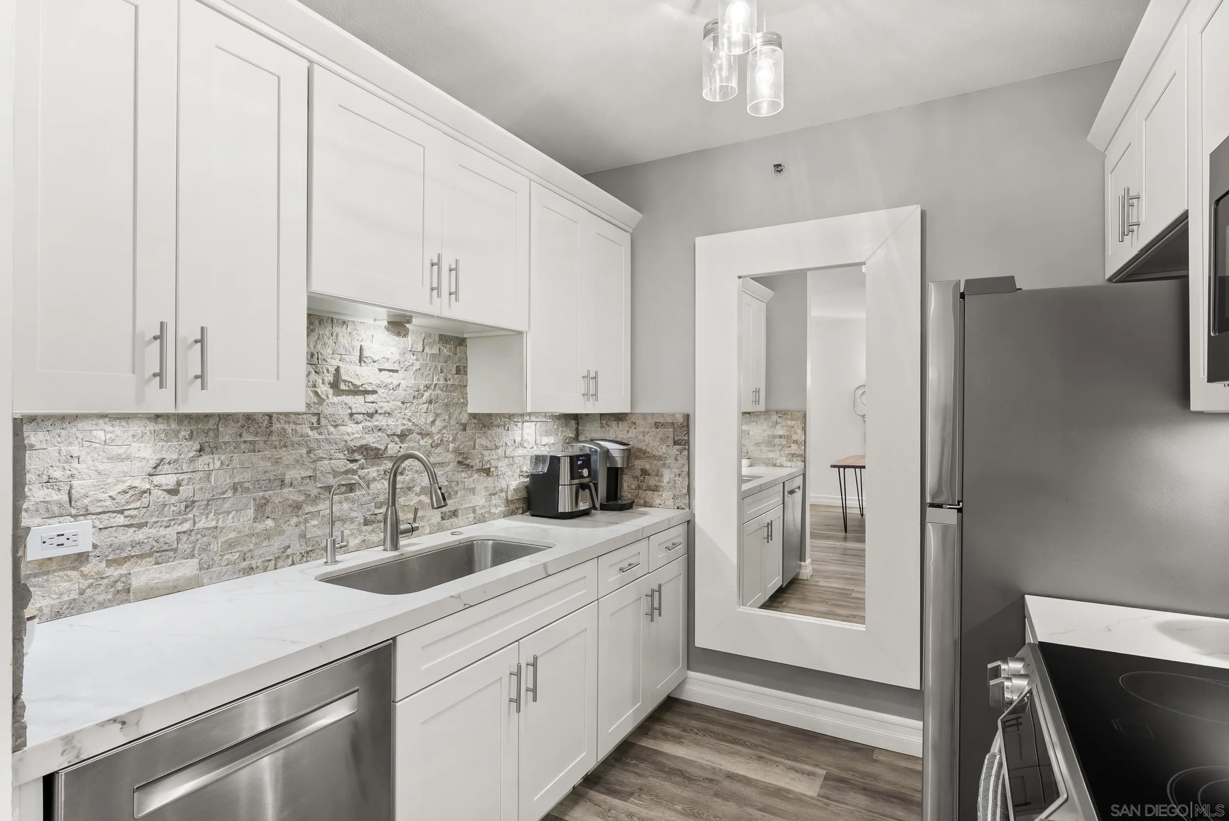 425 W Beech St. Unit 336