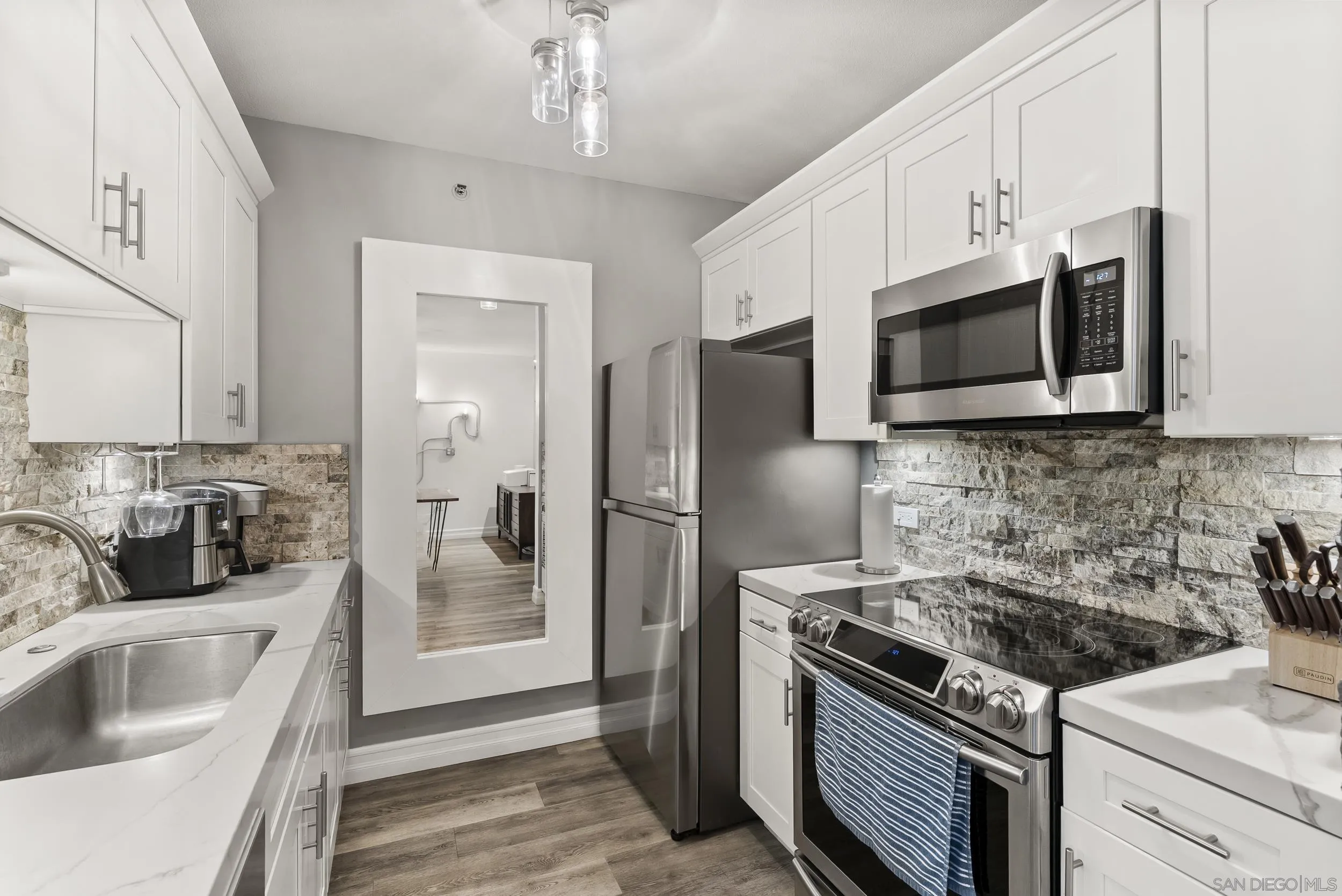 425 W Beech St. Unit 336