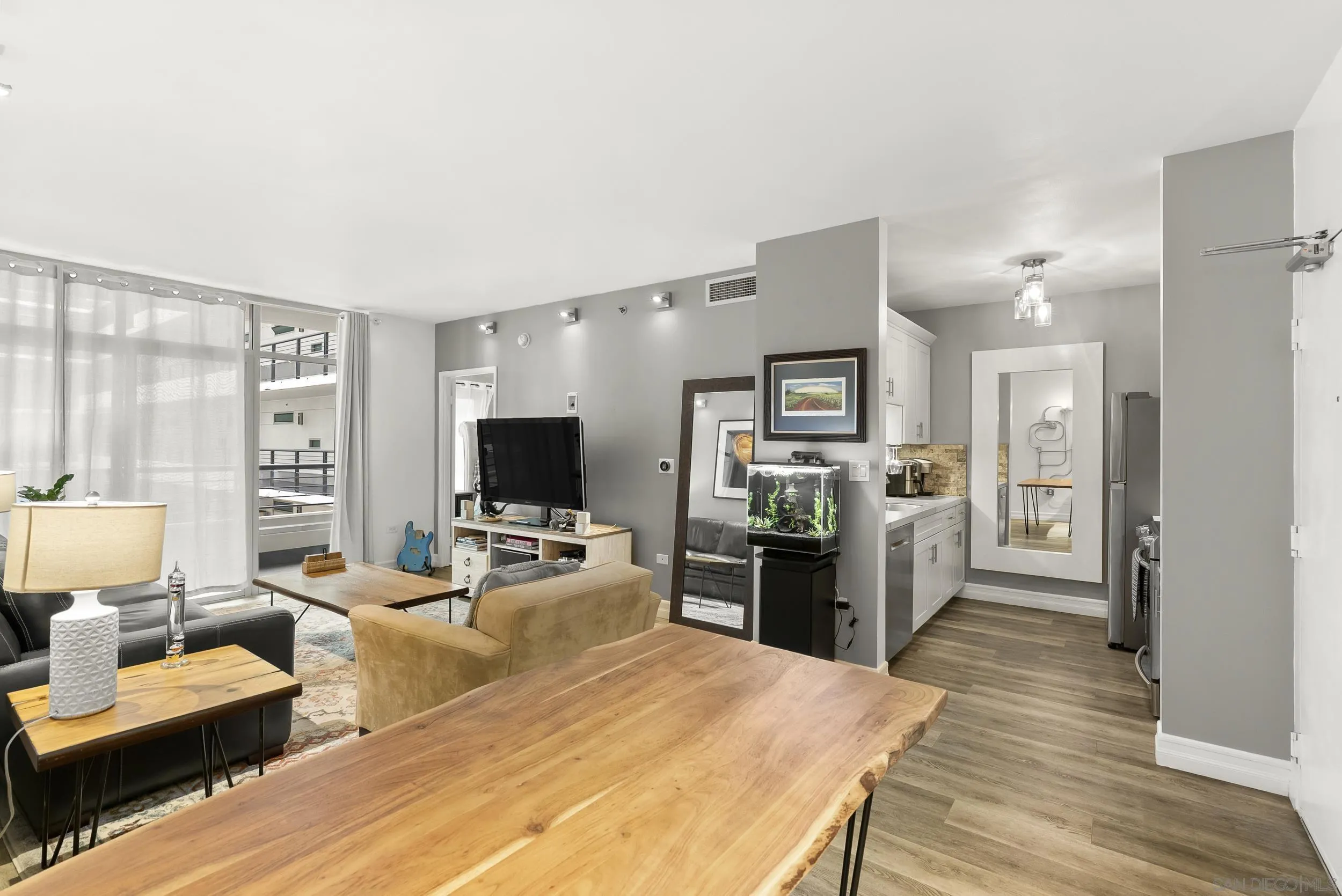 425 W Beech St. Unit 336