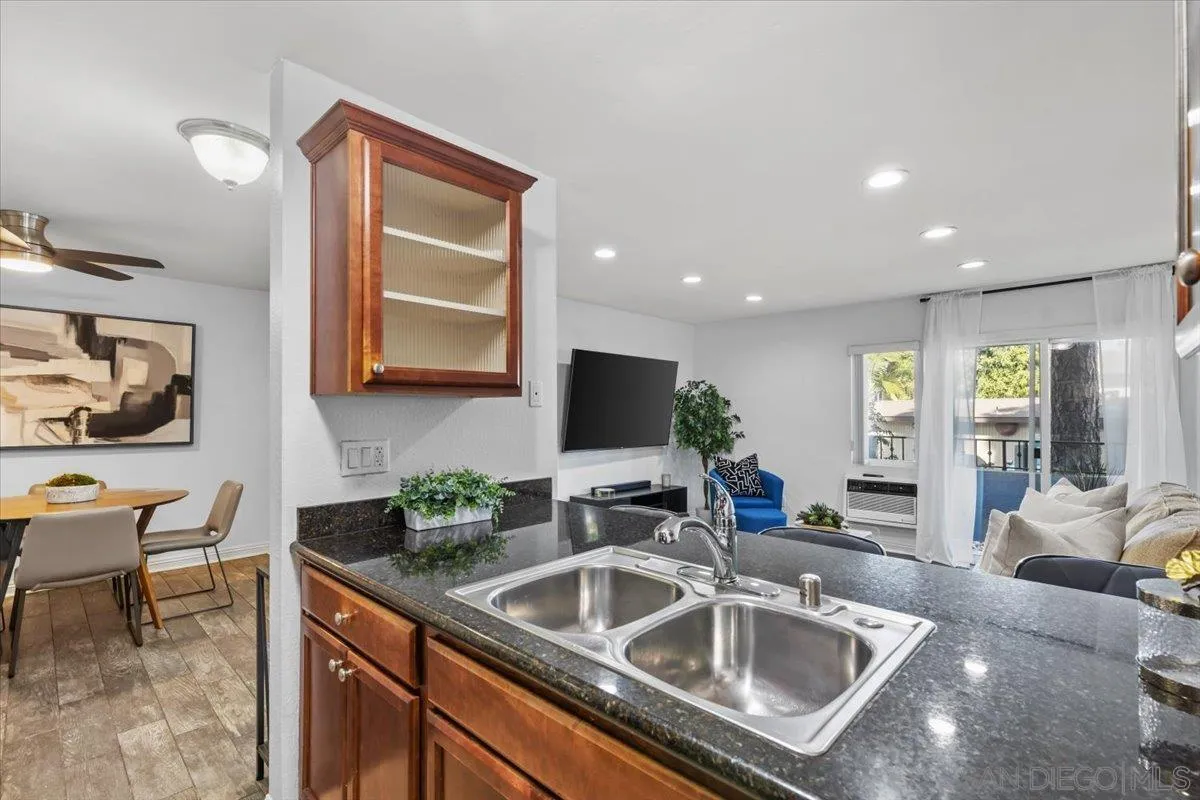 4860 Rolando Ct Unit Unit 2