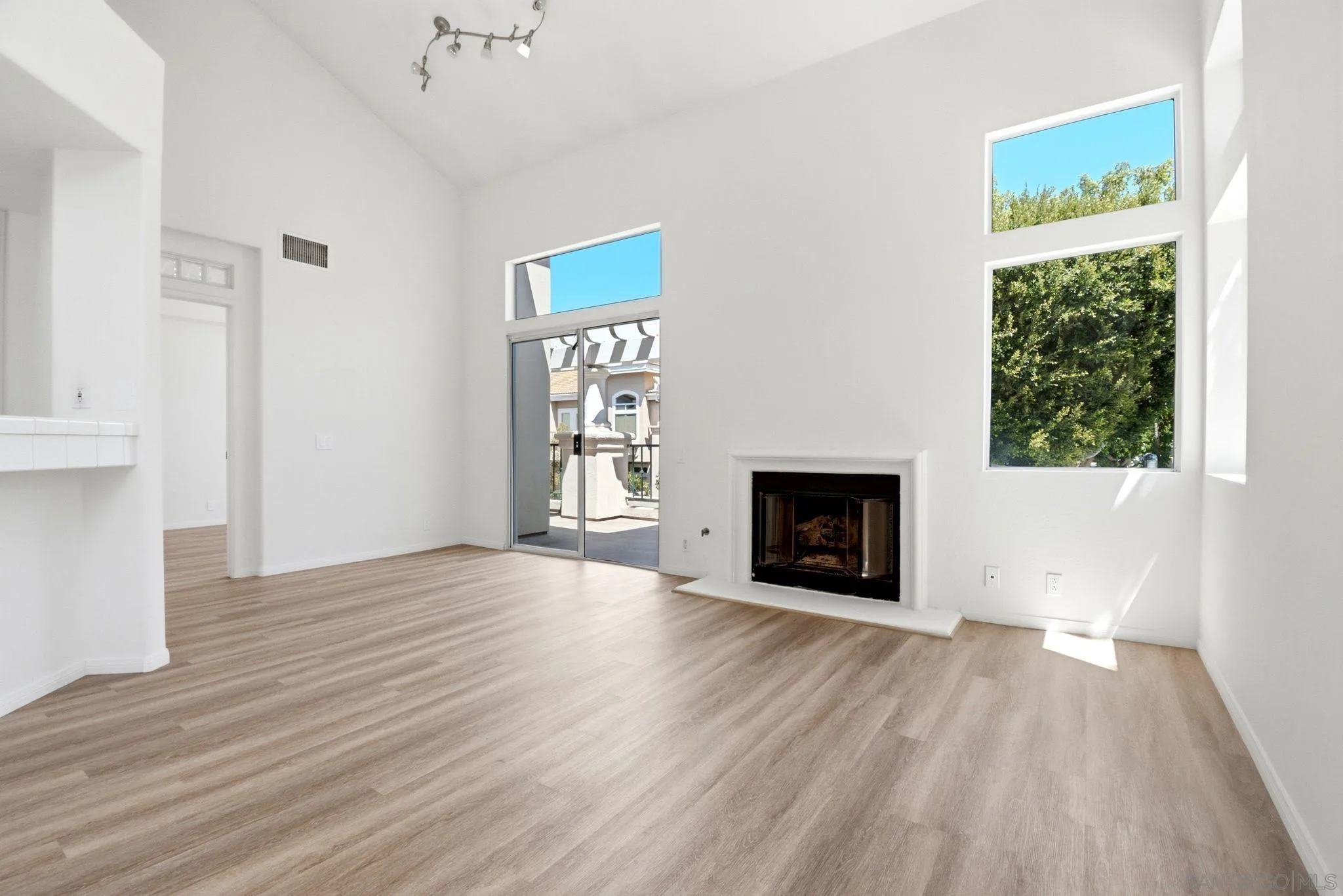 7225 Calabria Ct Unit 92