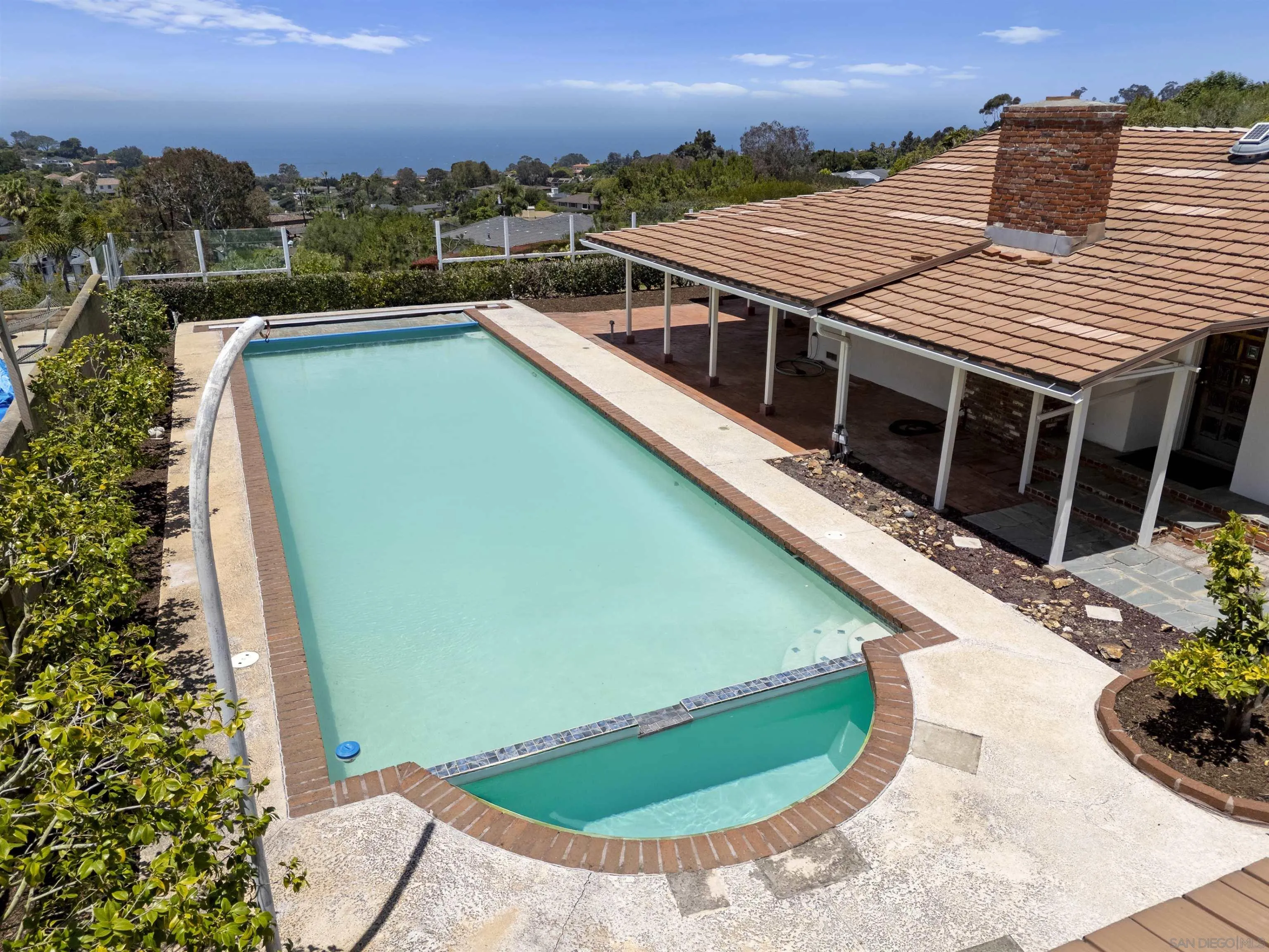 6432 Cardeno Dr