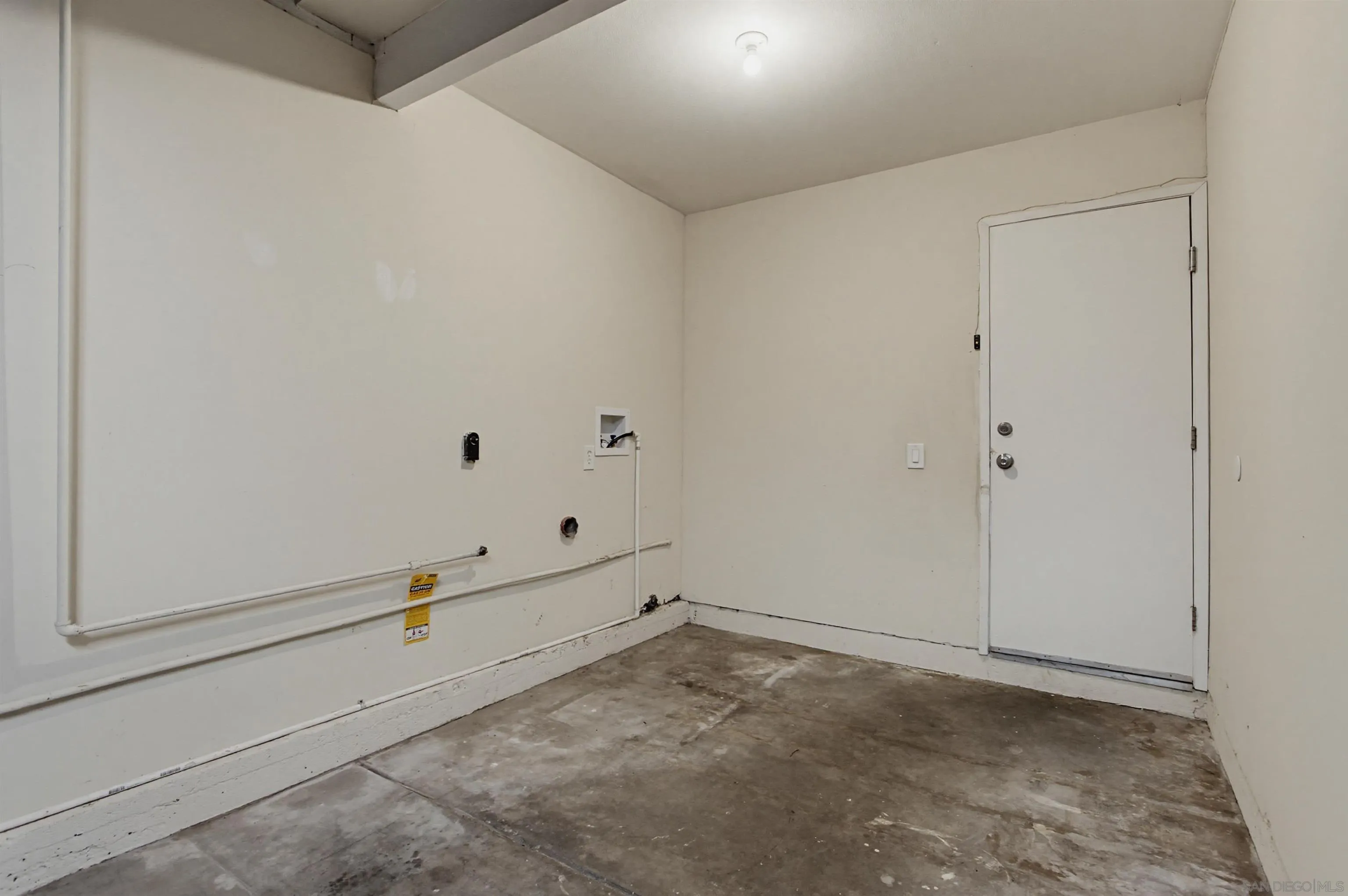 1261 Conway Dr