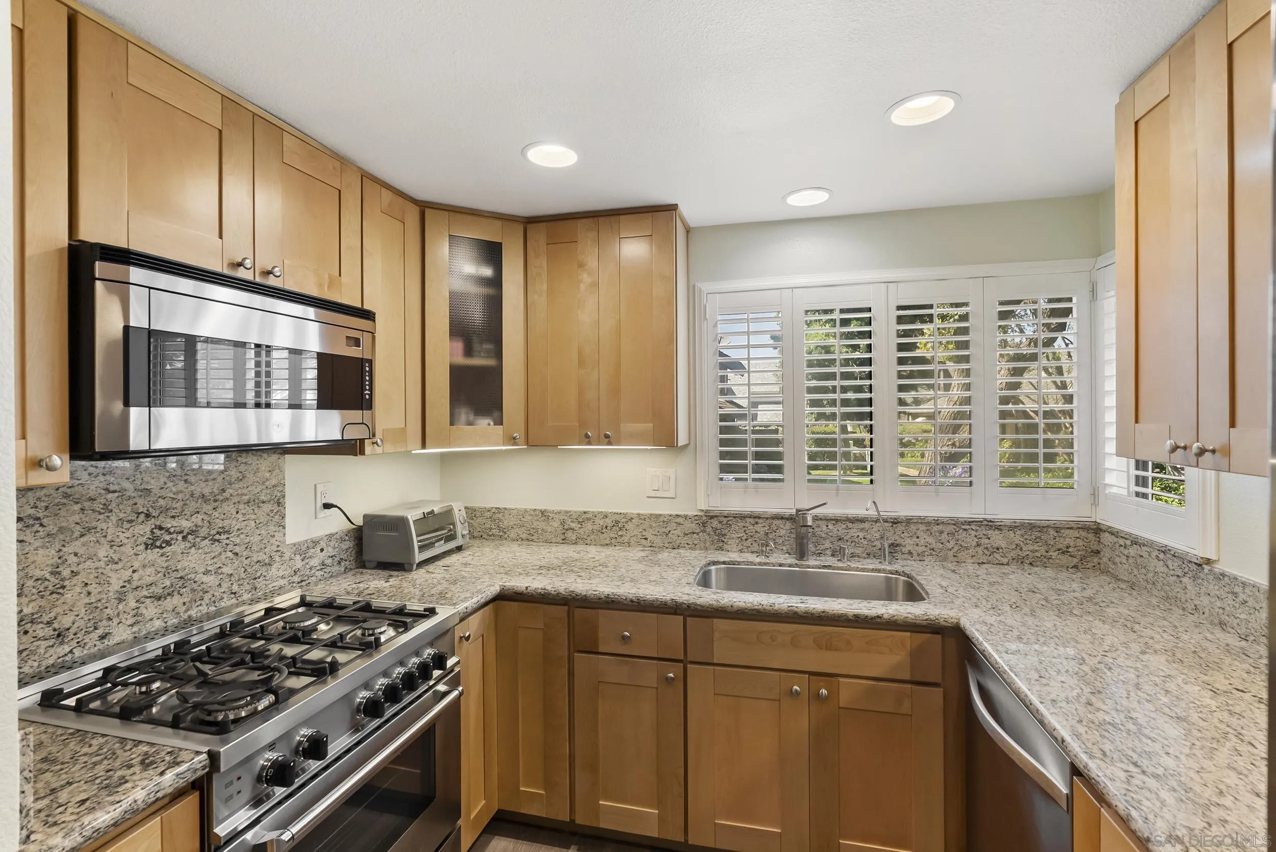 8373 Summerdale Rd Unit #b
