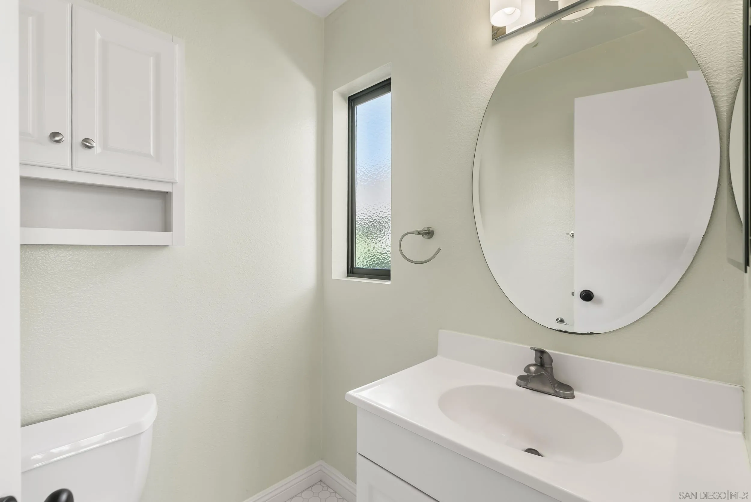 8373 Summerdale Rd Unit #b