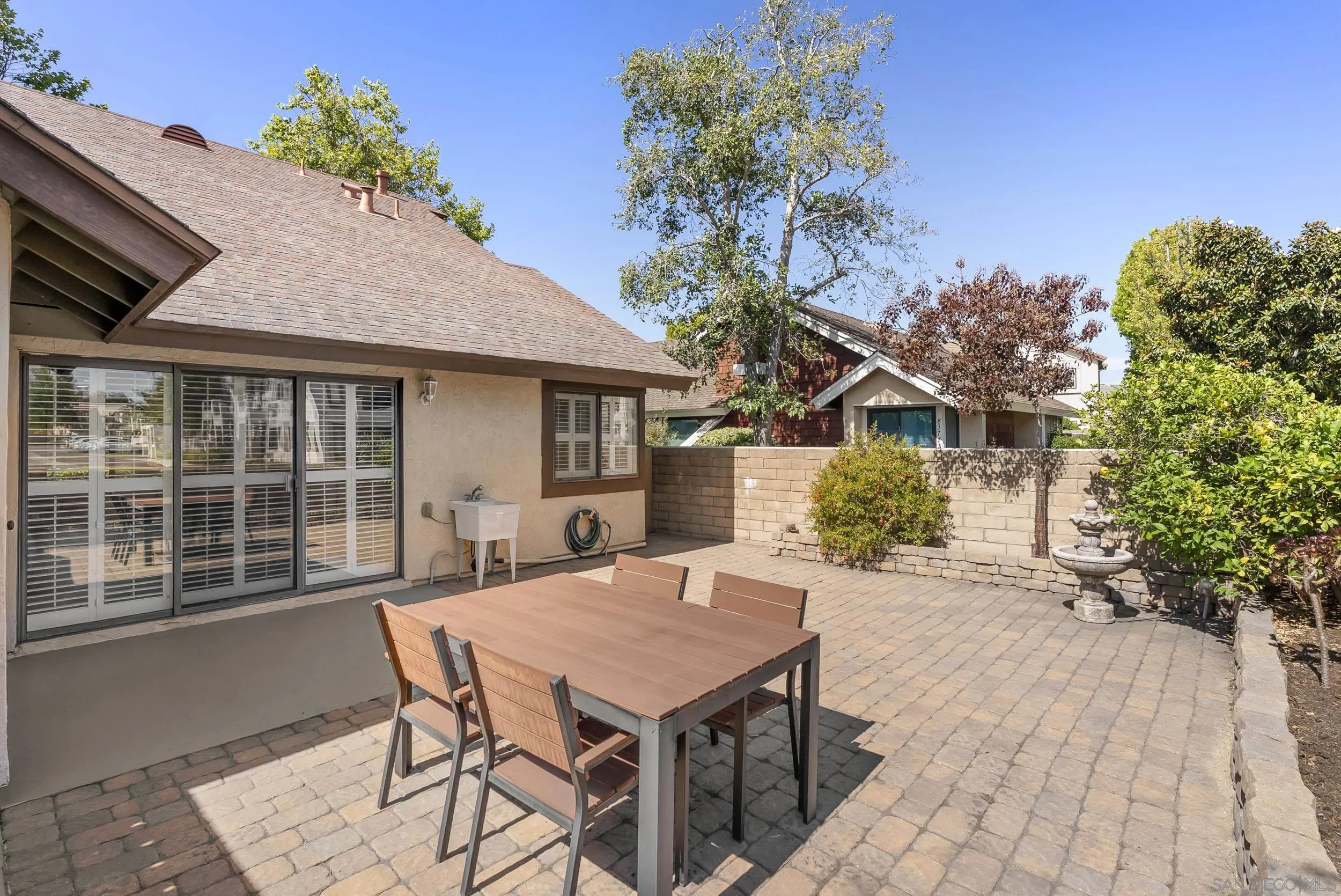8373 Summerdale Rd Unit #b