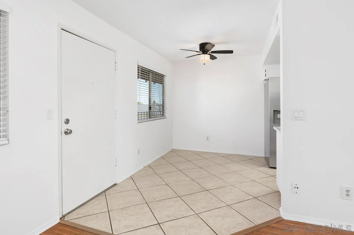4240 Menlo Unit 19