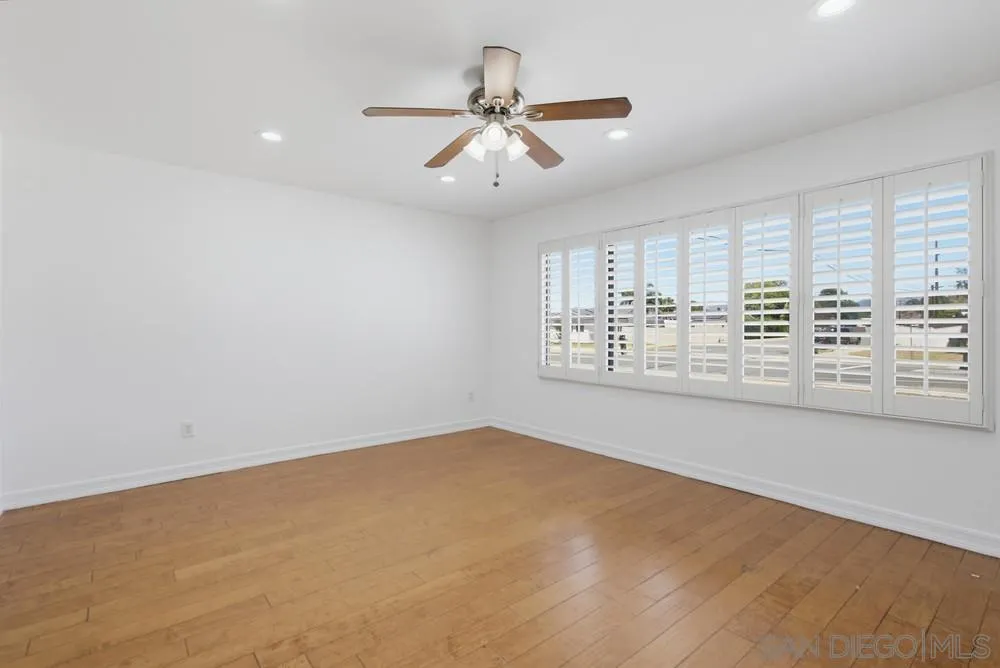 902 Taft