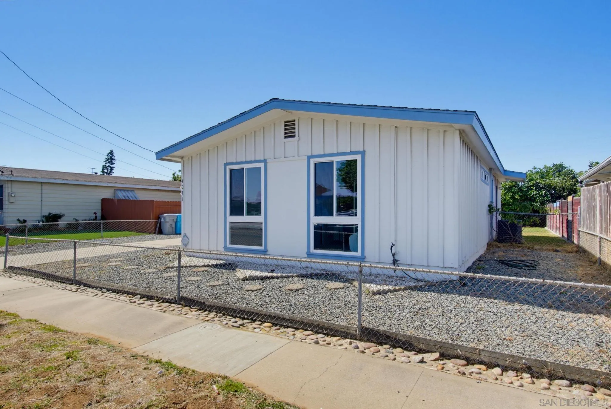 4041 Appleton