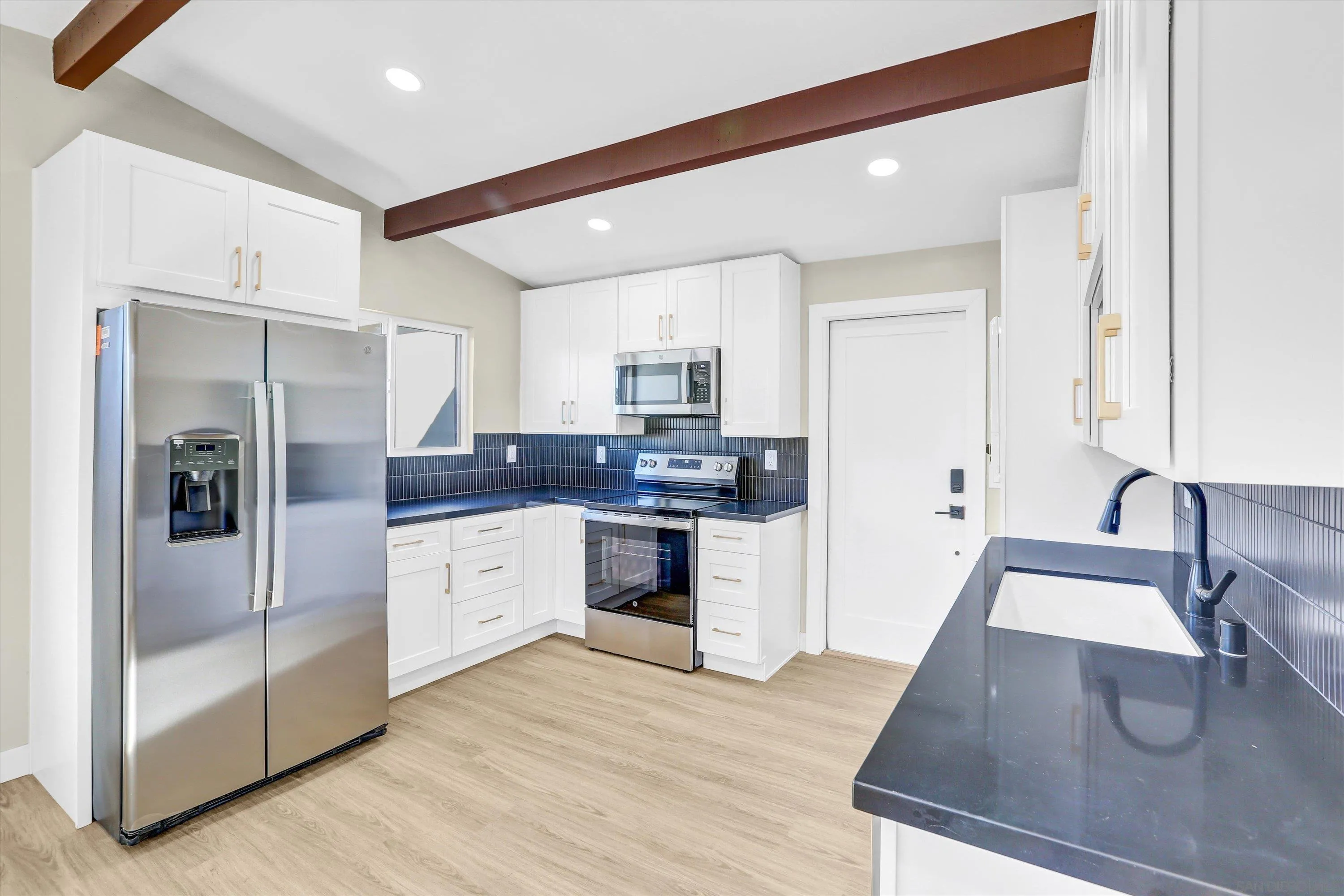 4321 Clairemont Mesa Blvd