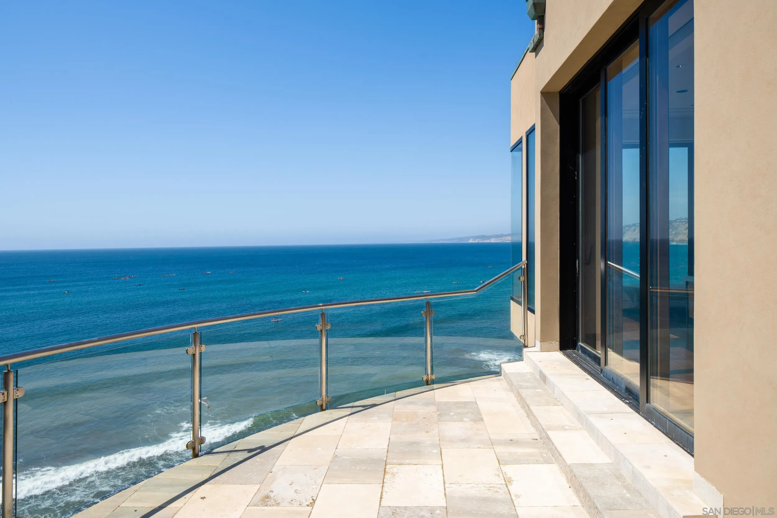 1828 Spindrift Dr