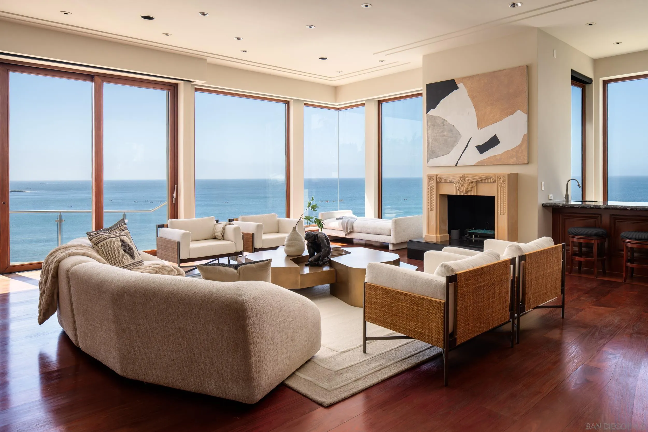1828 Spindrift Dr