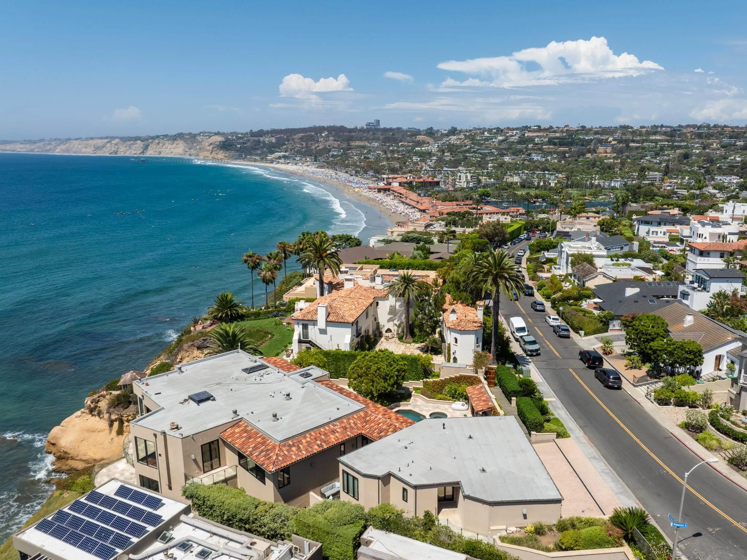 1828 Spindrift Dr
