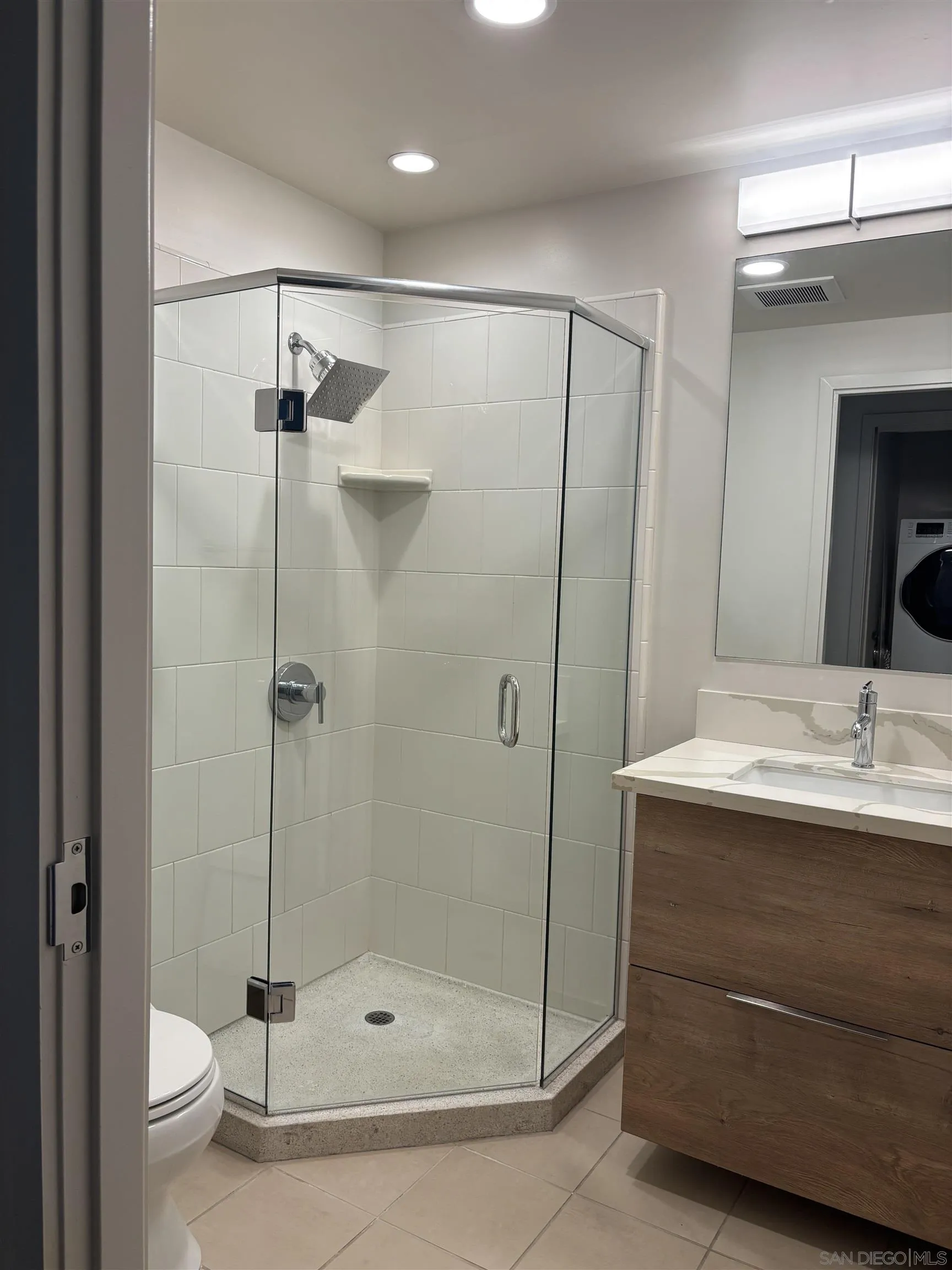 321 10th Ave Unit 307