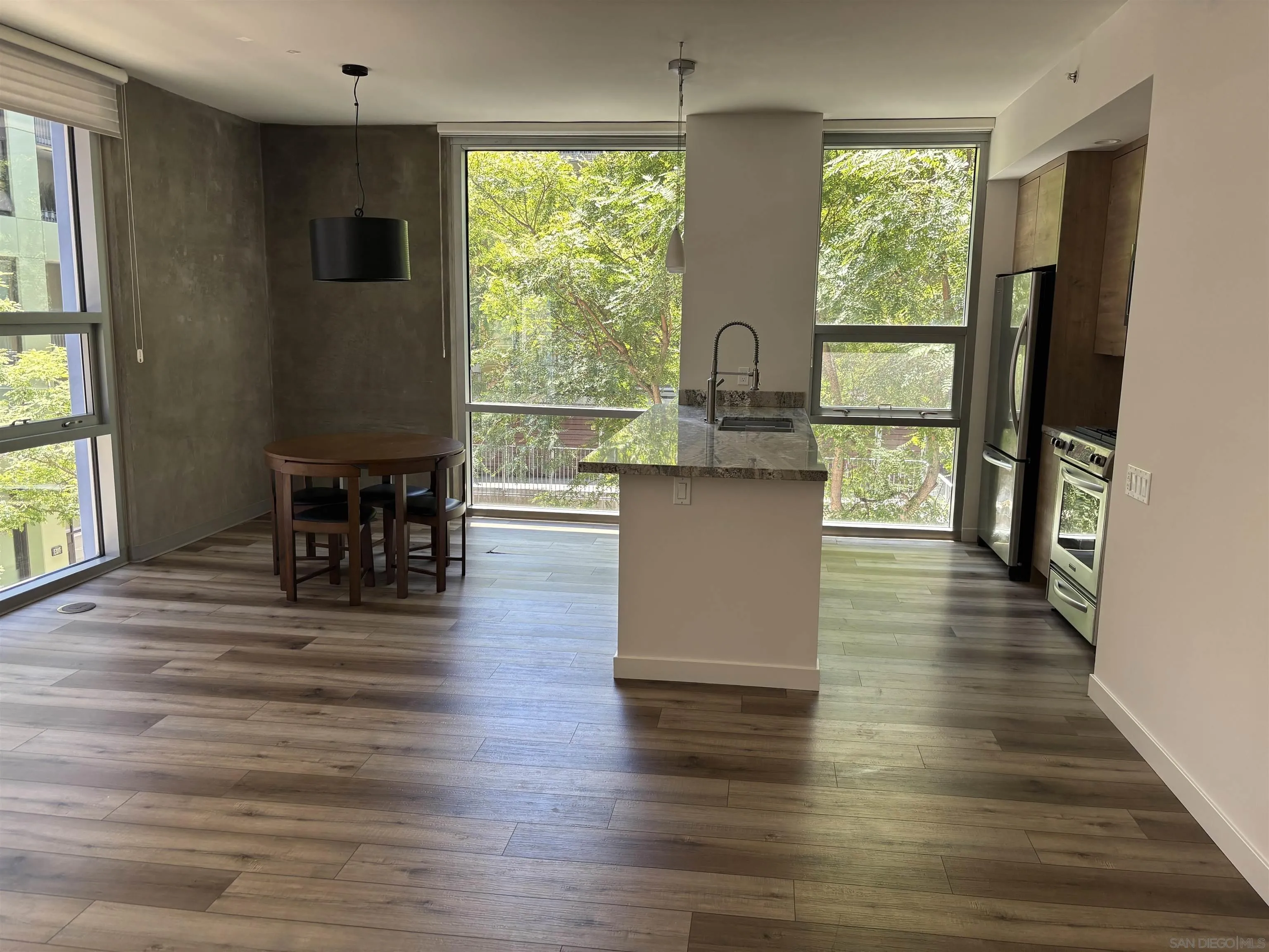 321 10th Ave Unit 307