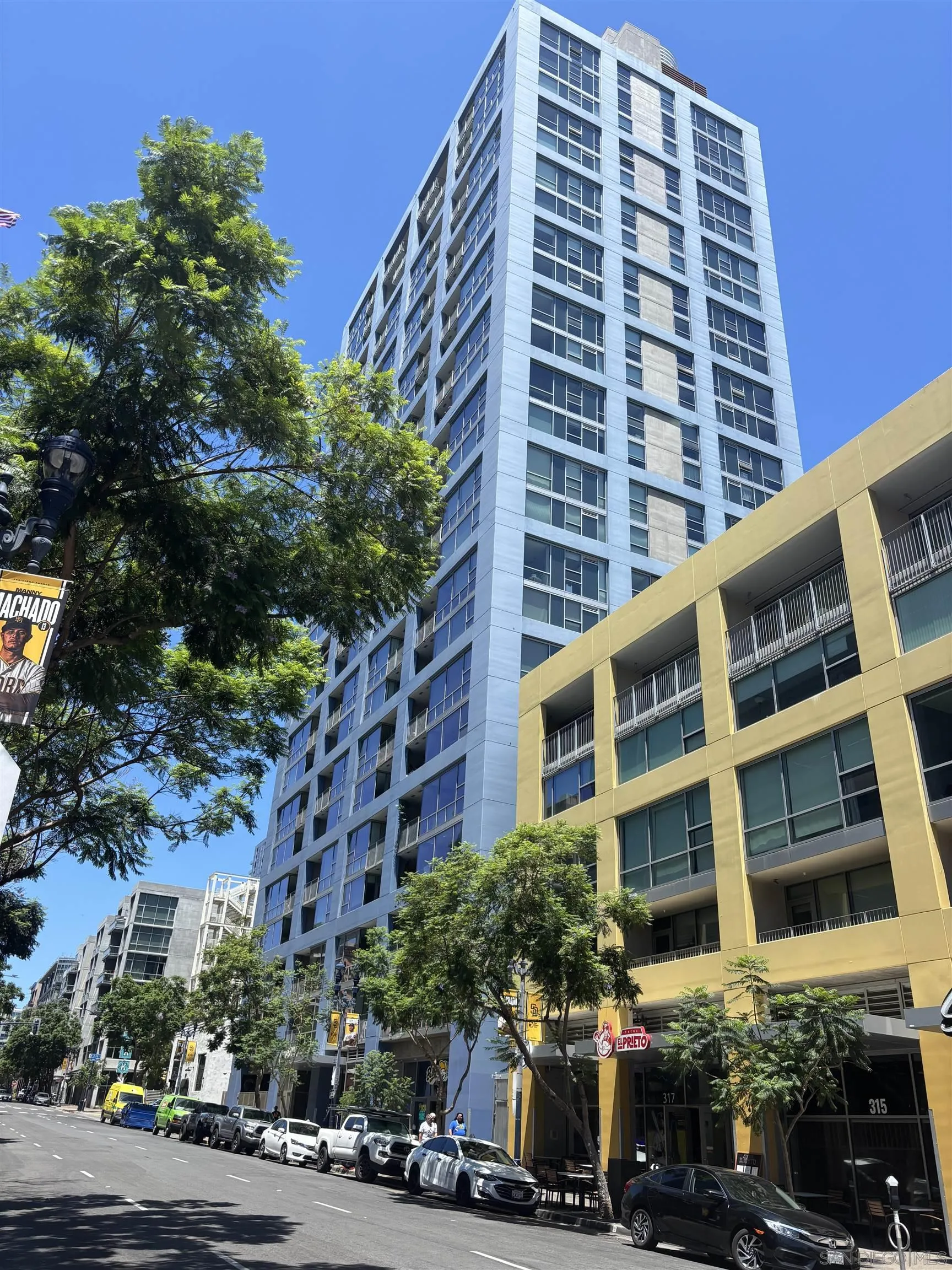 321 10th Ave Unit 307