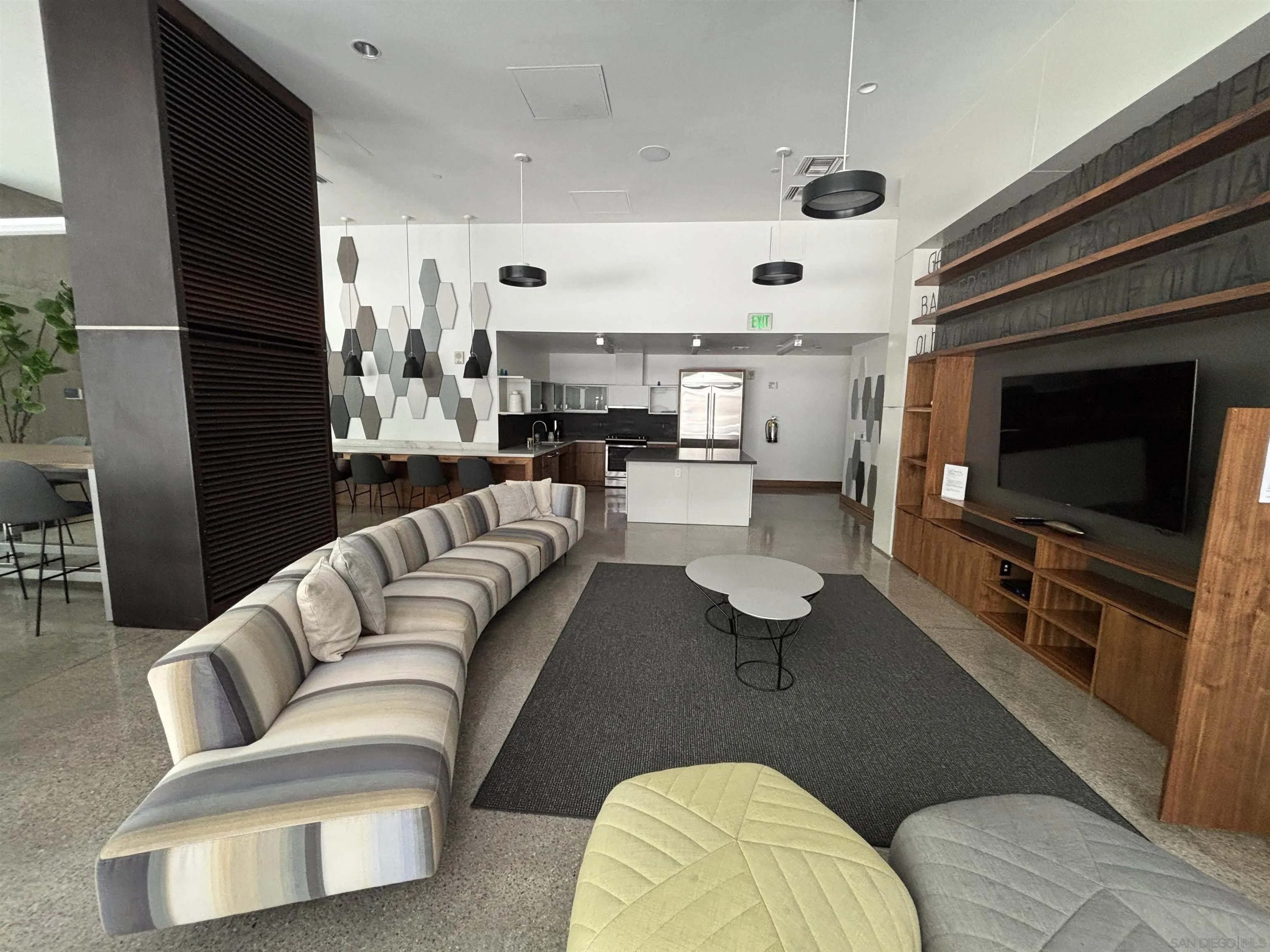321 10th Ave Unit 307