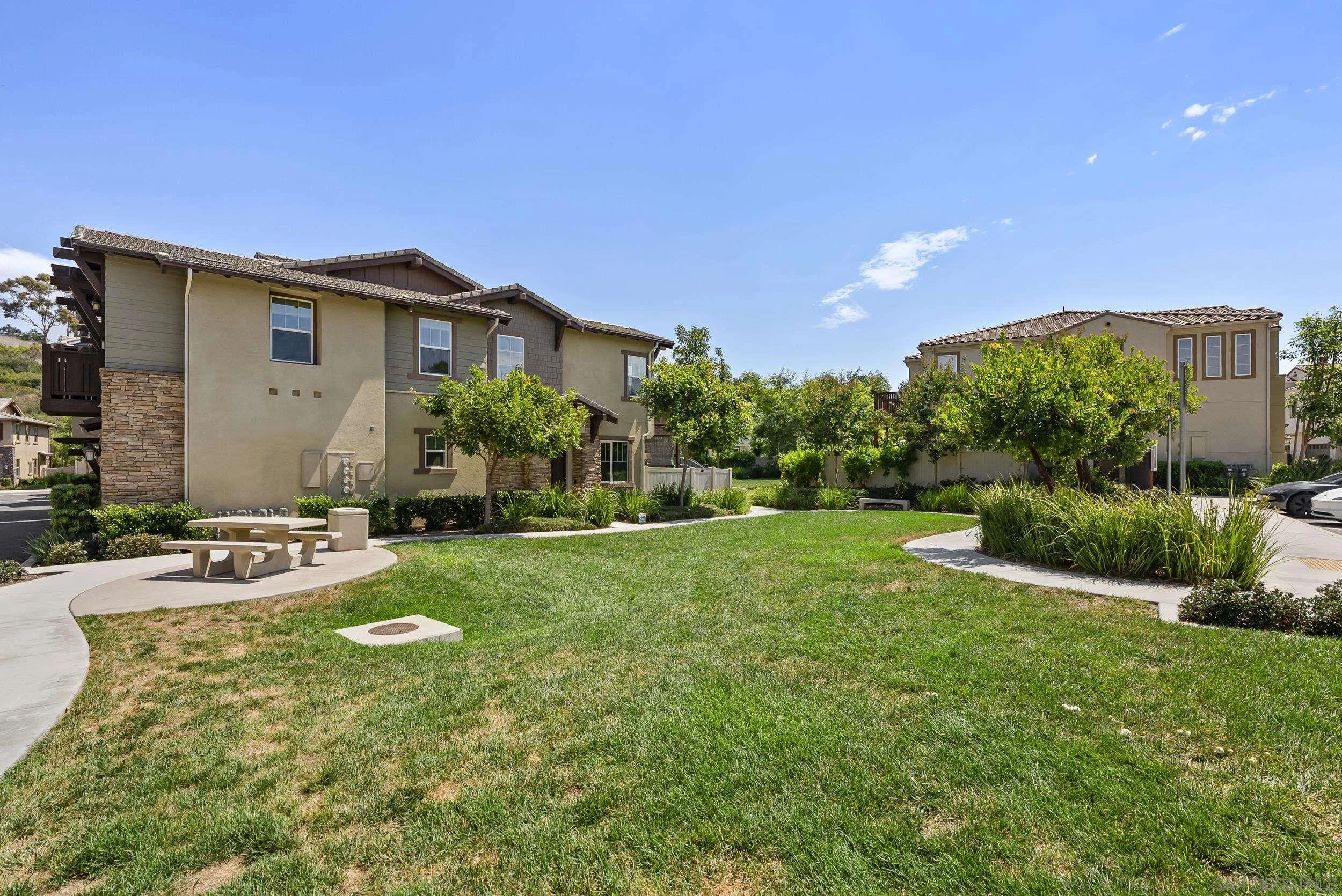 3304 Telaga Rd