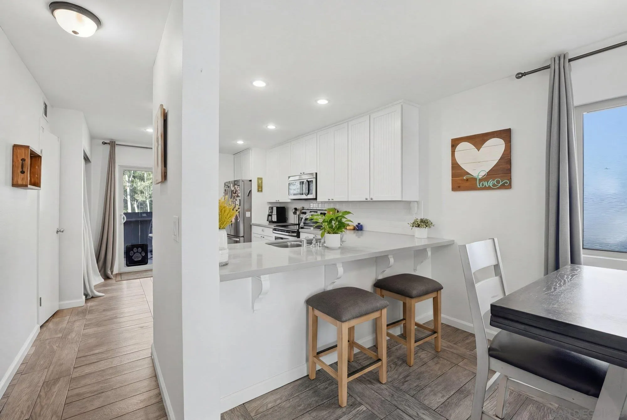 6363 Rancho Mission Rd Unit 7
