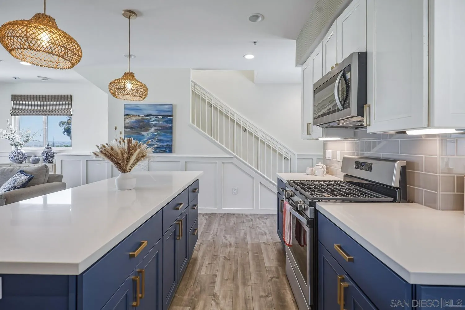 4100 Voltaire St Unit 101