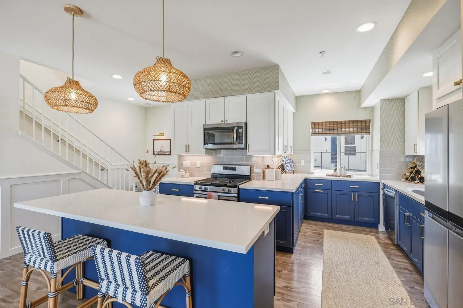 4100 Voltaire St Unit 101