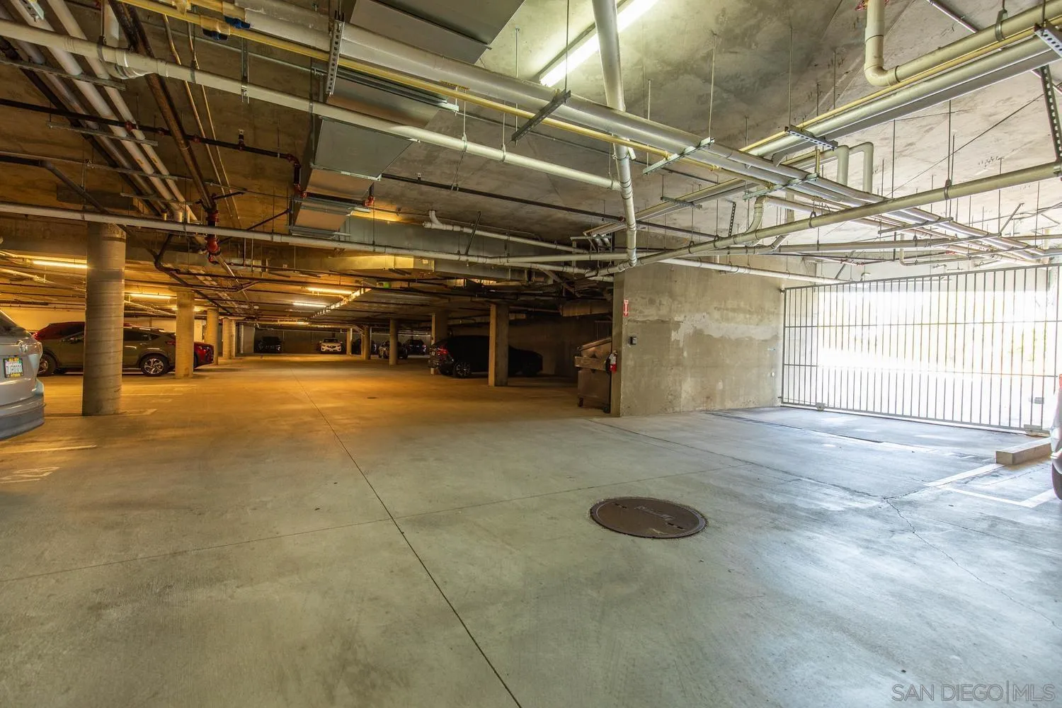 4100 Voltaire St Unit 101