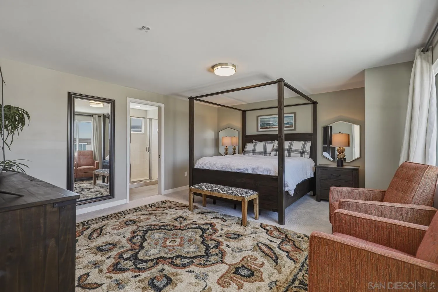 4100 Voltaire St Unit 101