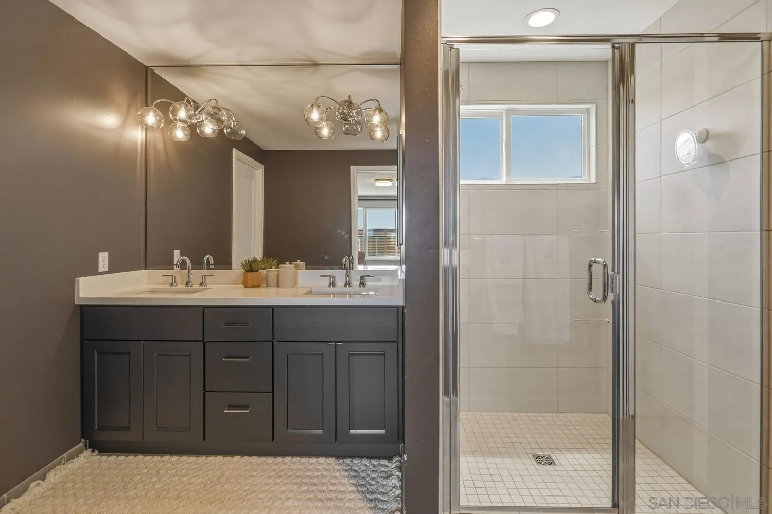 4100 Voltaire St Unit 101