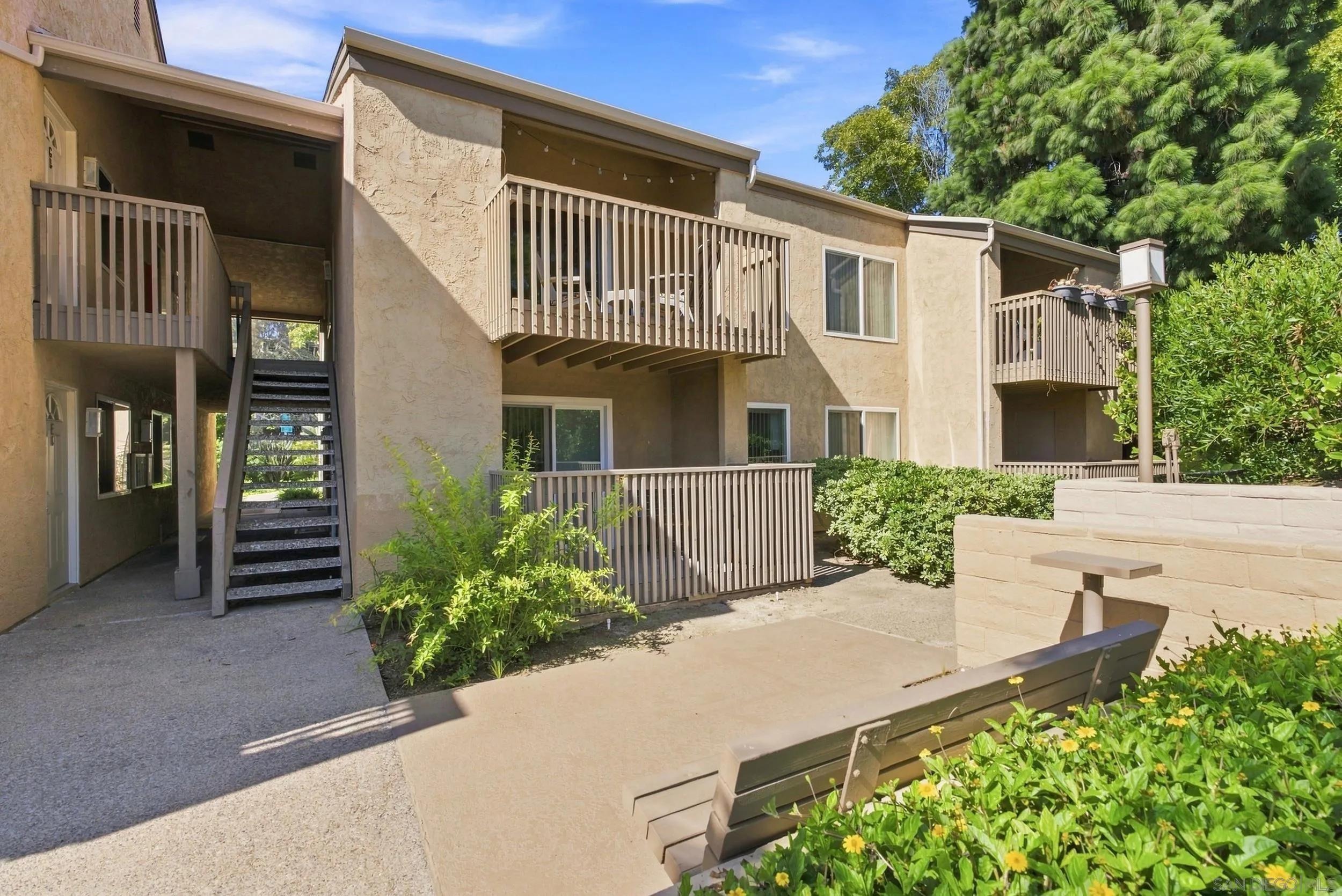 8581 Villa La Jolla Unit: J