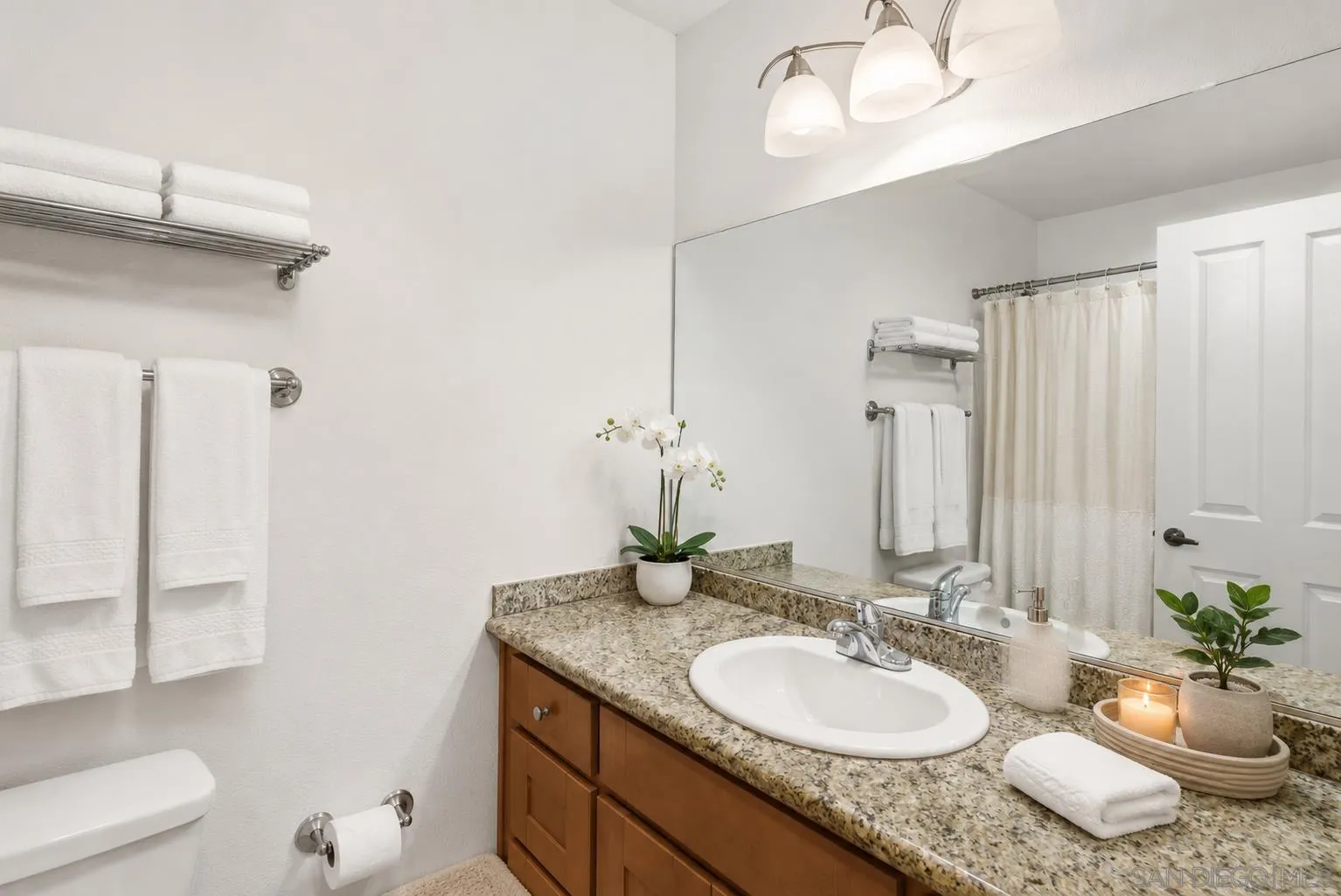 8581 Villa La Jolla Unit: J