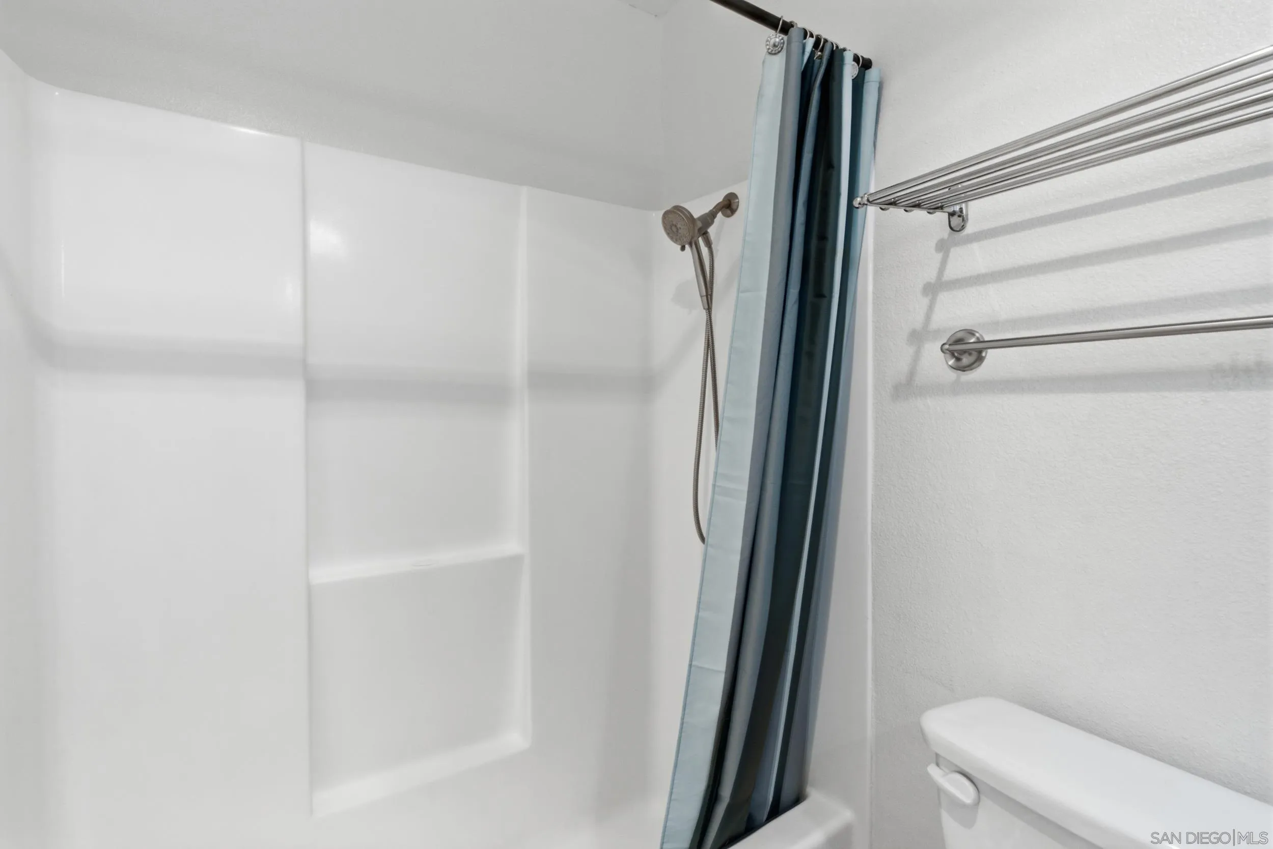 8581 Villa La Jolla Unit: J