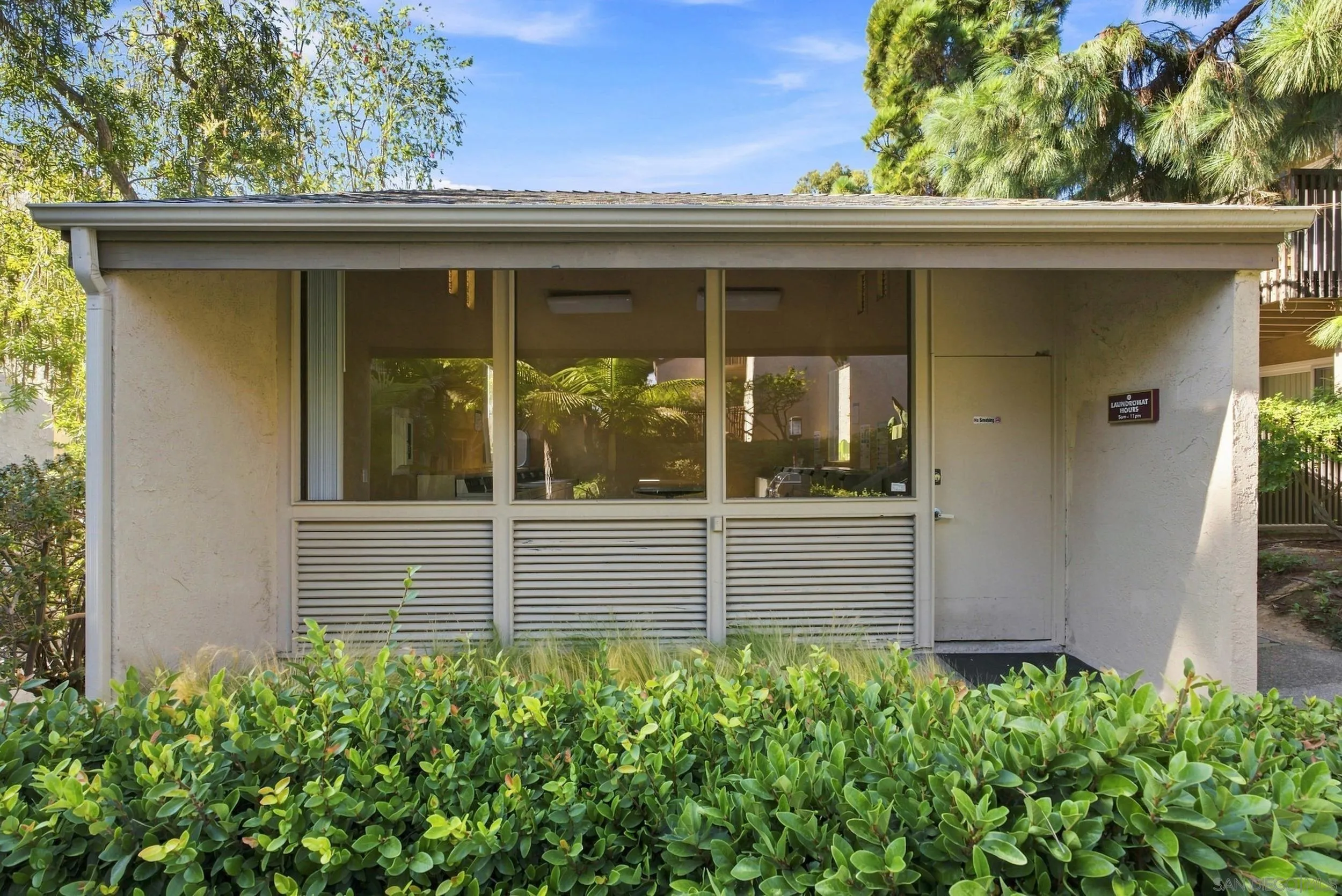 8581 Villa La Jolla Unit: J