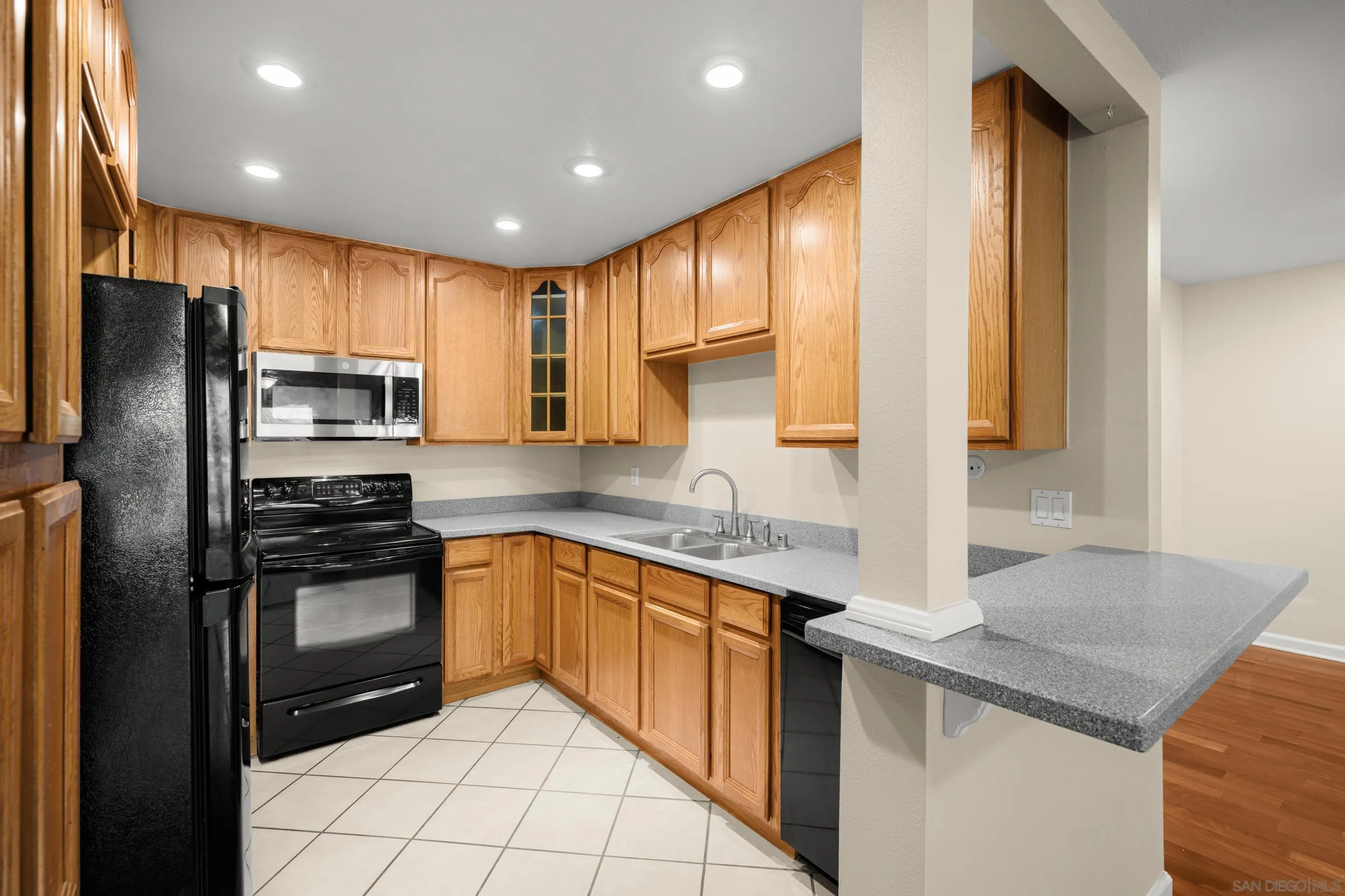 10425 Caminito Cuervo Unit 216